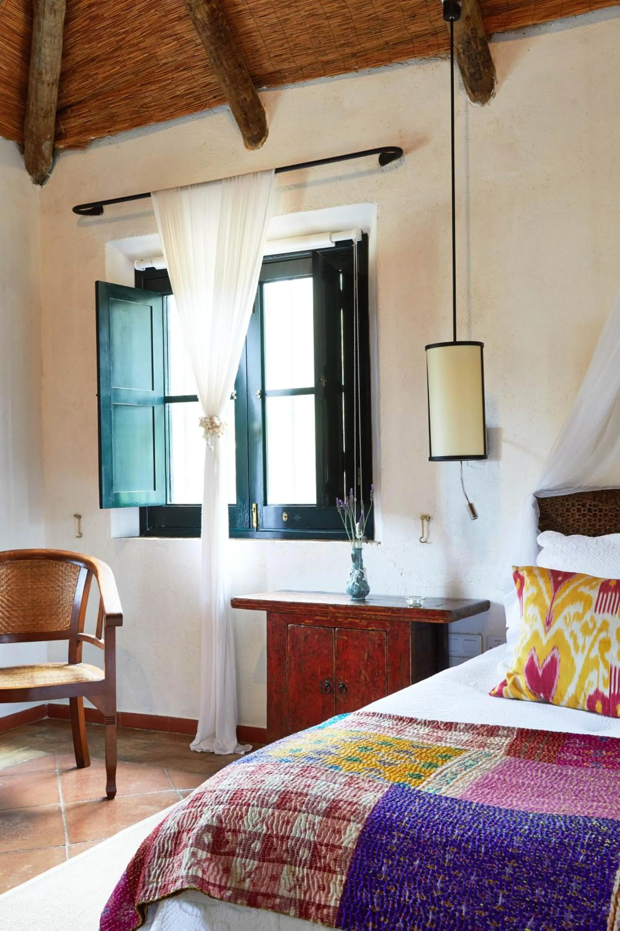 Decorative detail, Bed in Hacienda de San Rafael