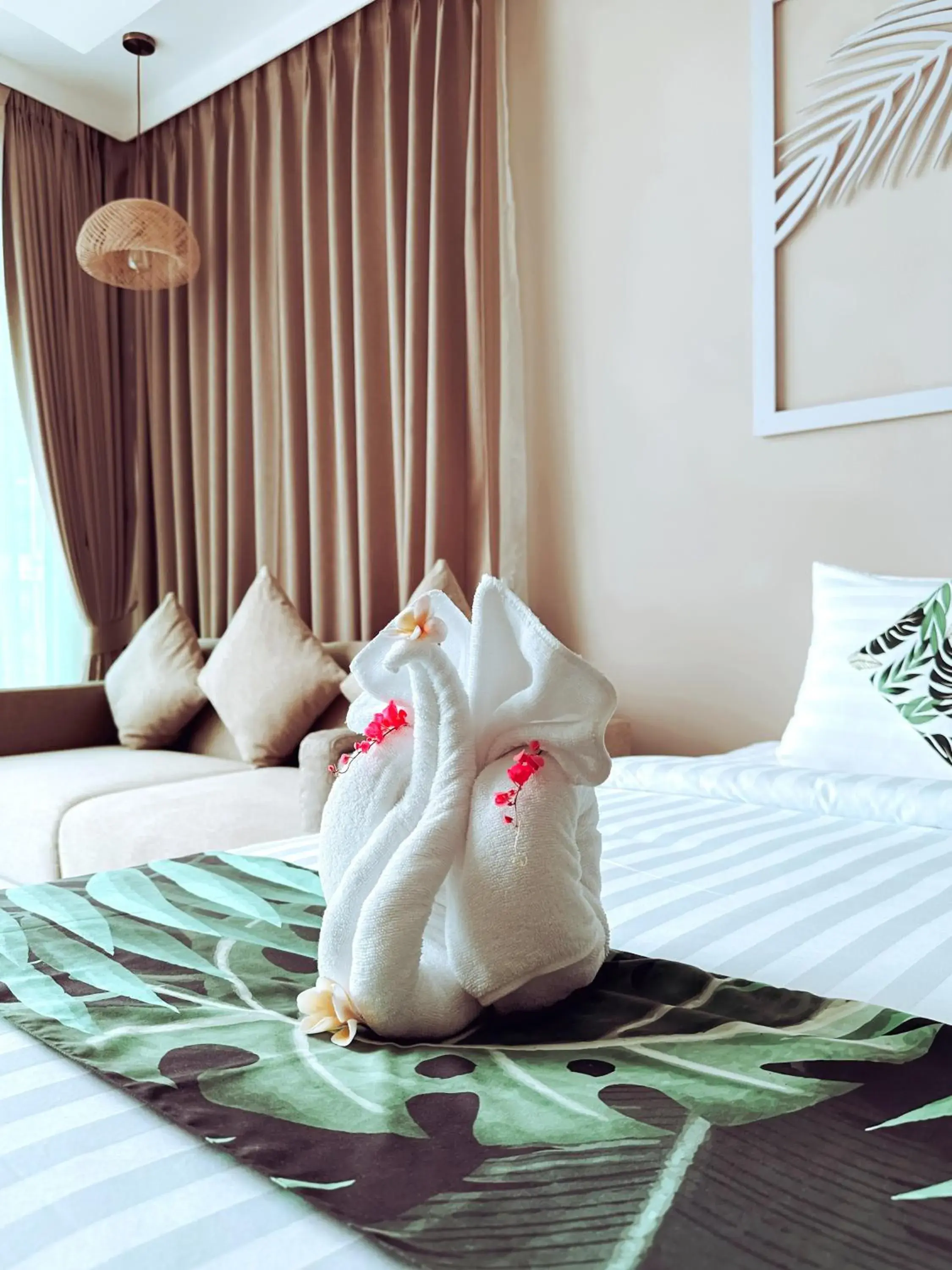 Bed in Vannee Golden Sands Beachfront Resort Bed in Vannee Golden Sands Beachfront Resort