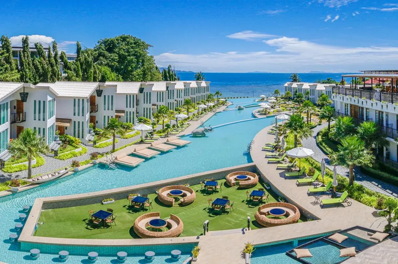Property building in Vannee Golden Sands Beachfront Resort Property building in Vannee Golden Sands Beachfront Resort
