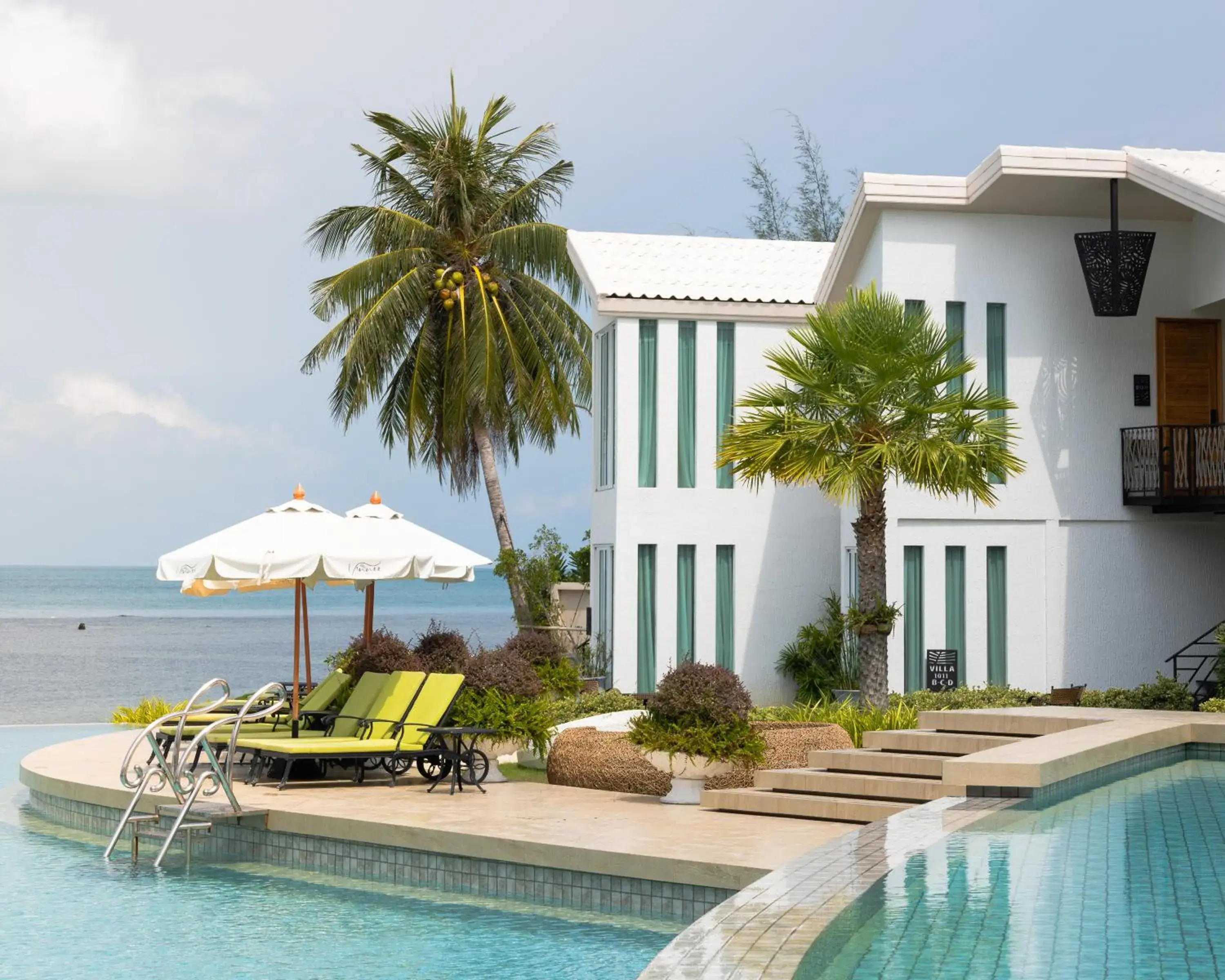Property building in Vannee Golden Sands Beachfront Resort Property building in Vannee Golden Sands Beachfront Resort