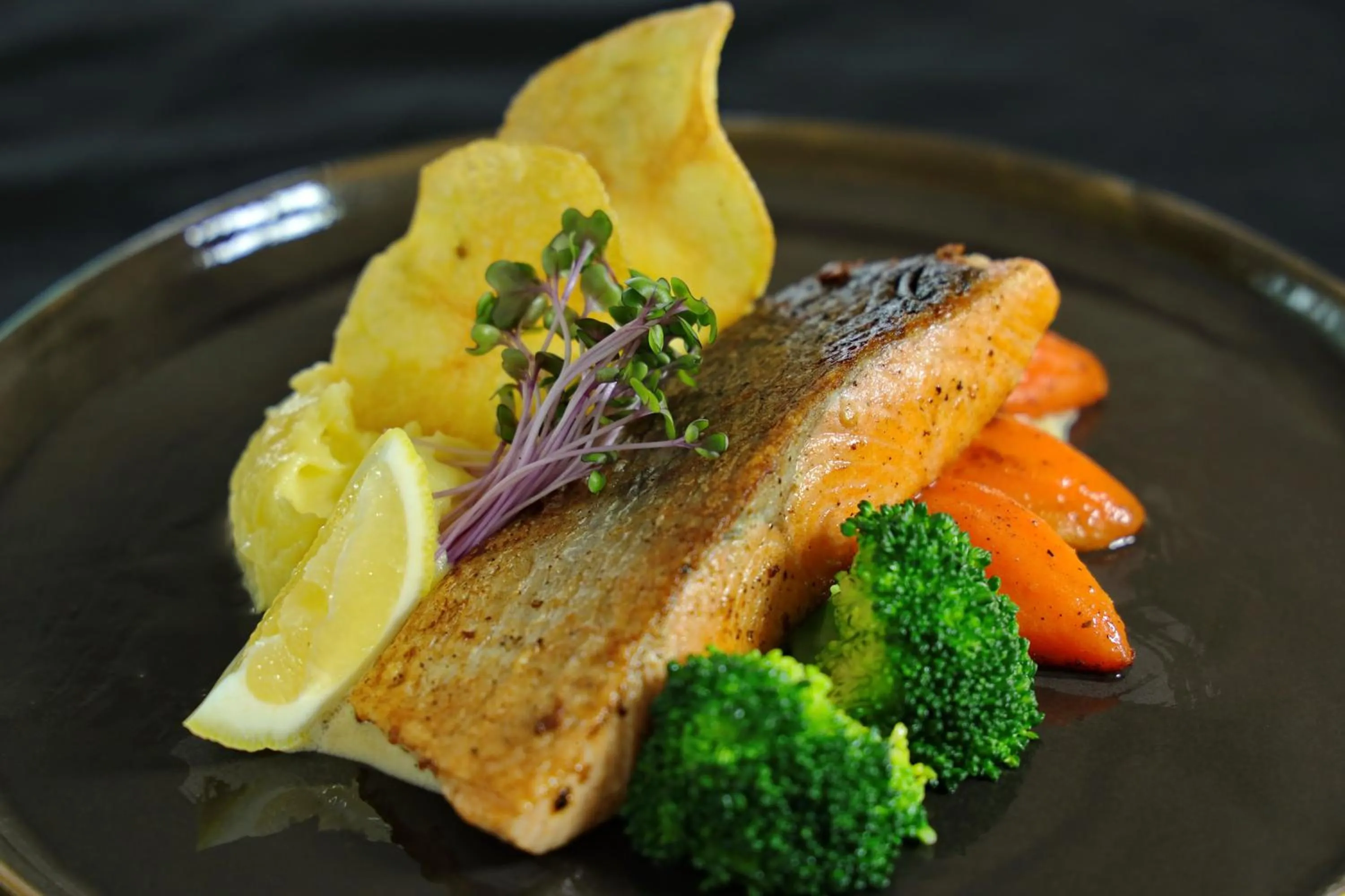 Restaurant/places to eat in Vannee Golden Sands Beachfront Resort