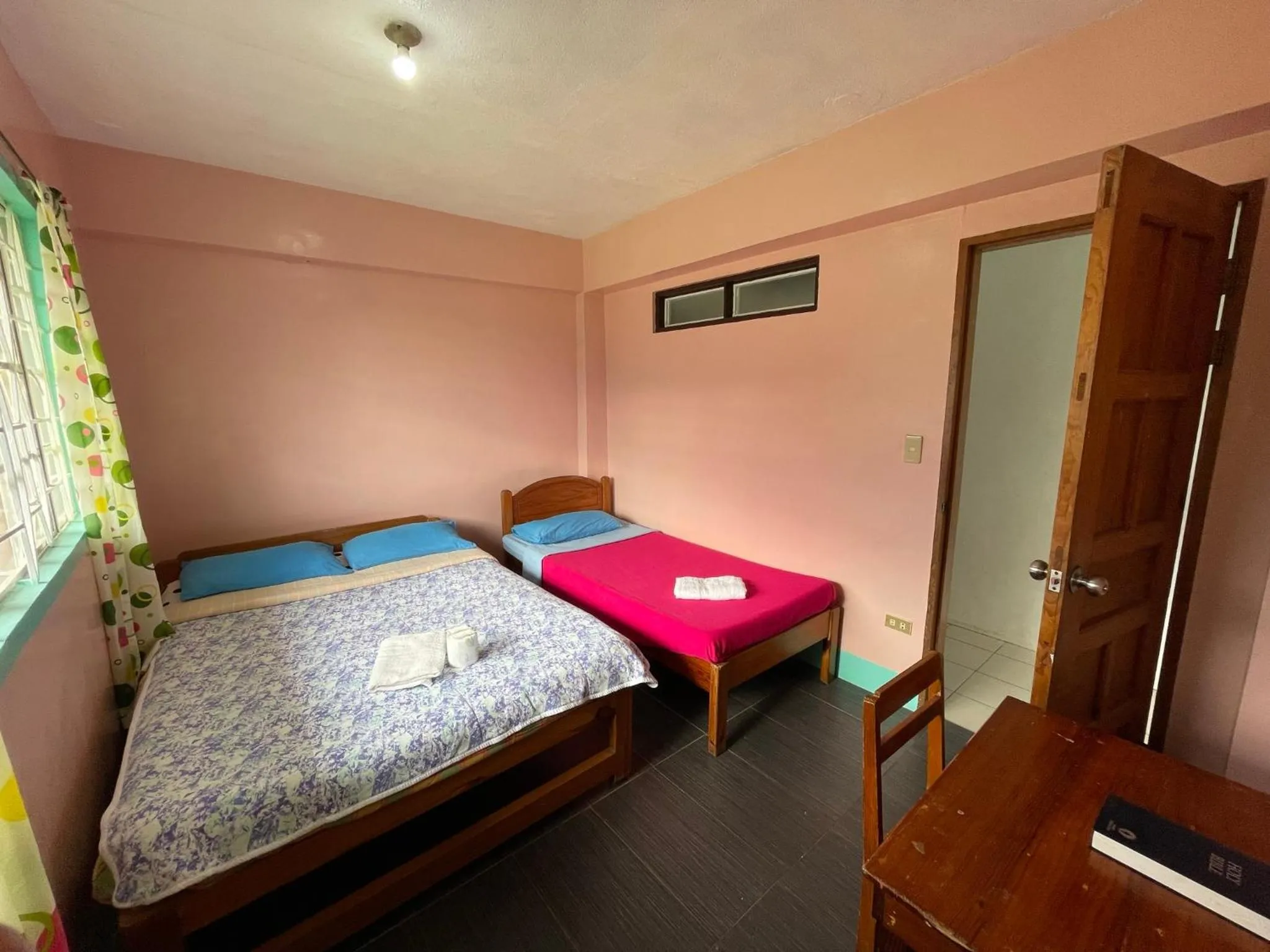 Photo of the whole room, Bed in Sagada Guesthouse