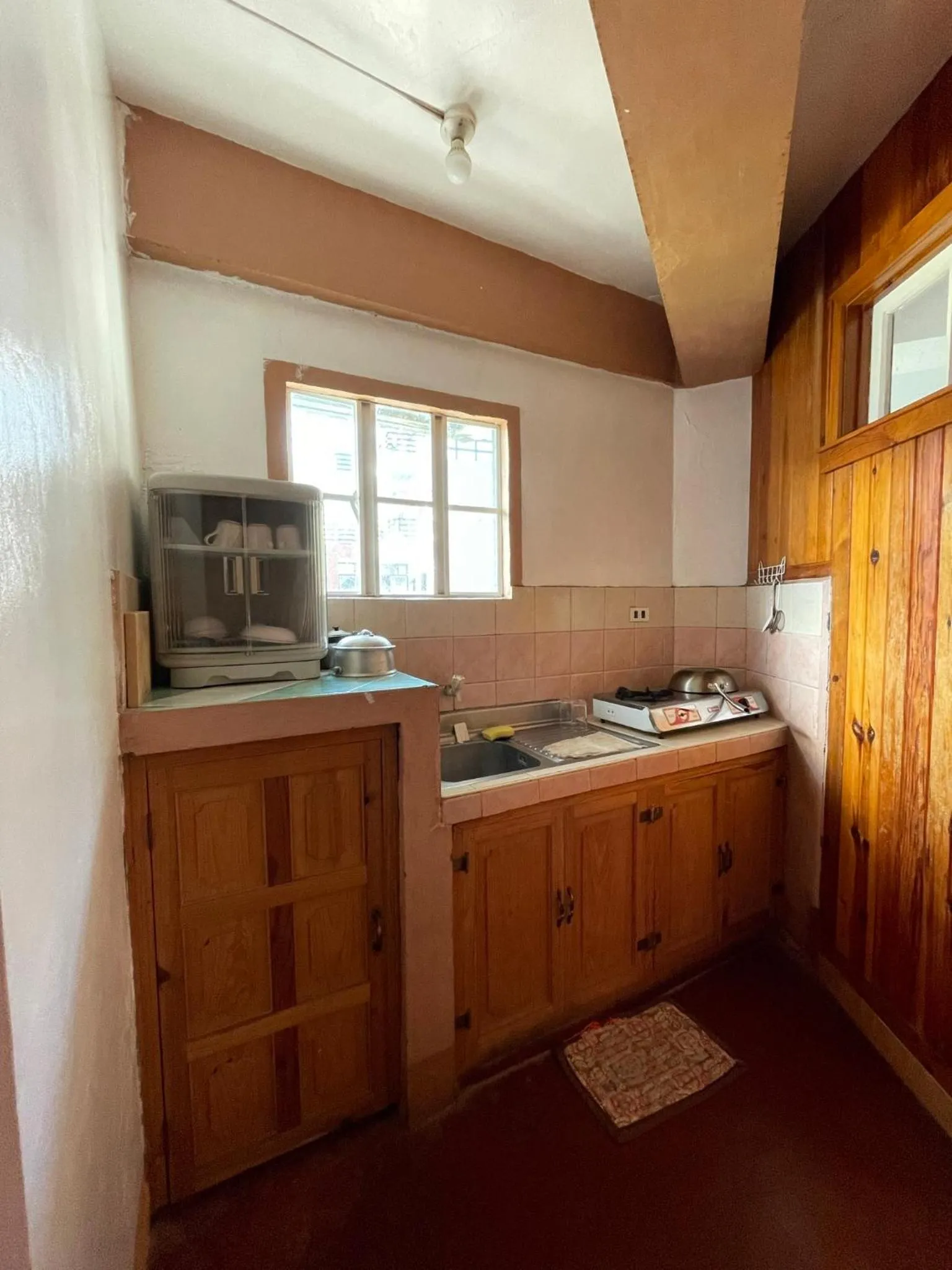Kitchen or kitchenette in Sagada Guesthouse