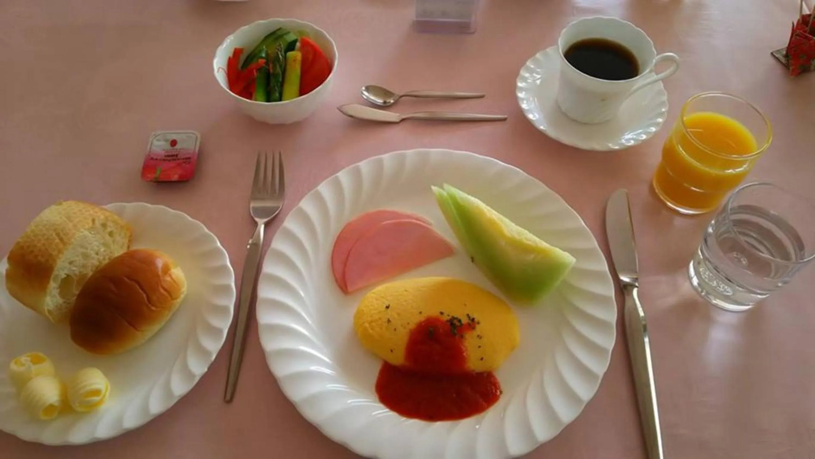 Breakfast in Petit Hotel Shitaka