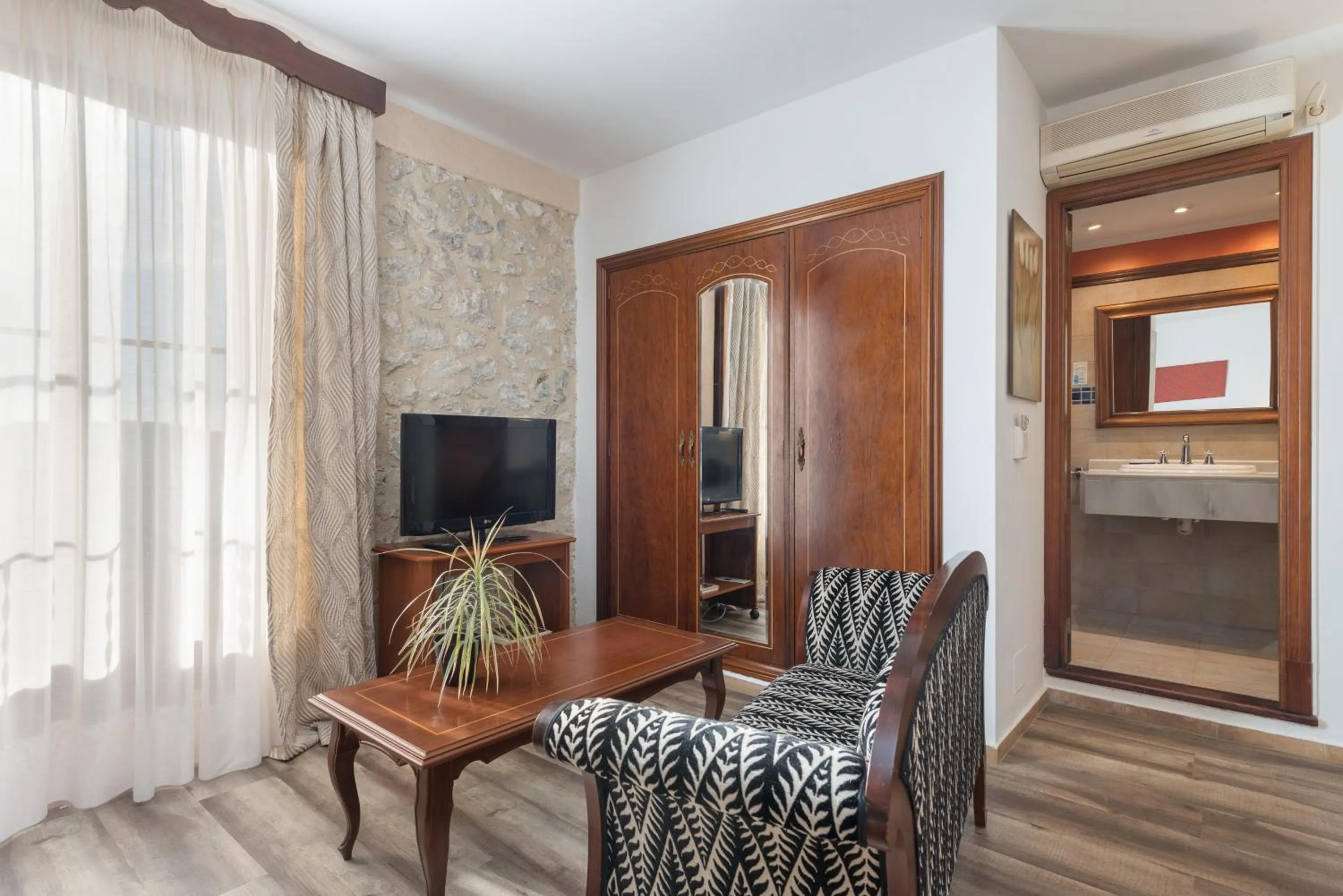 Living room in Monnaber Nou Finca Hotel & Spa