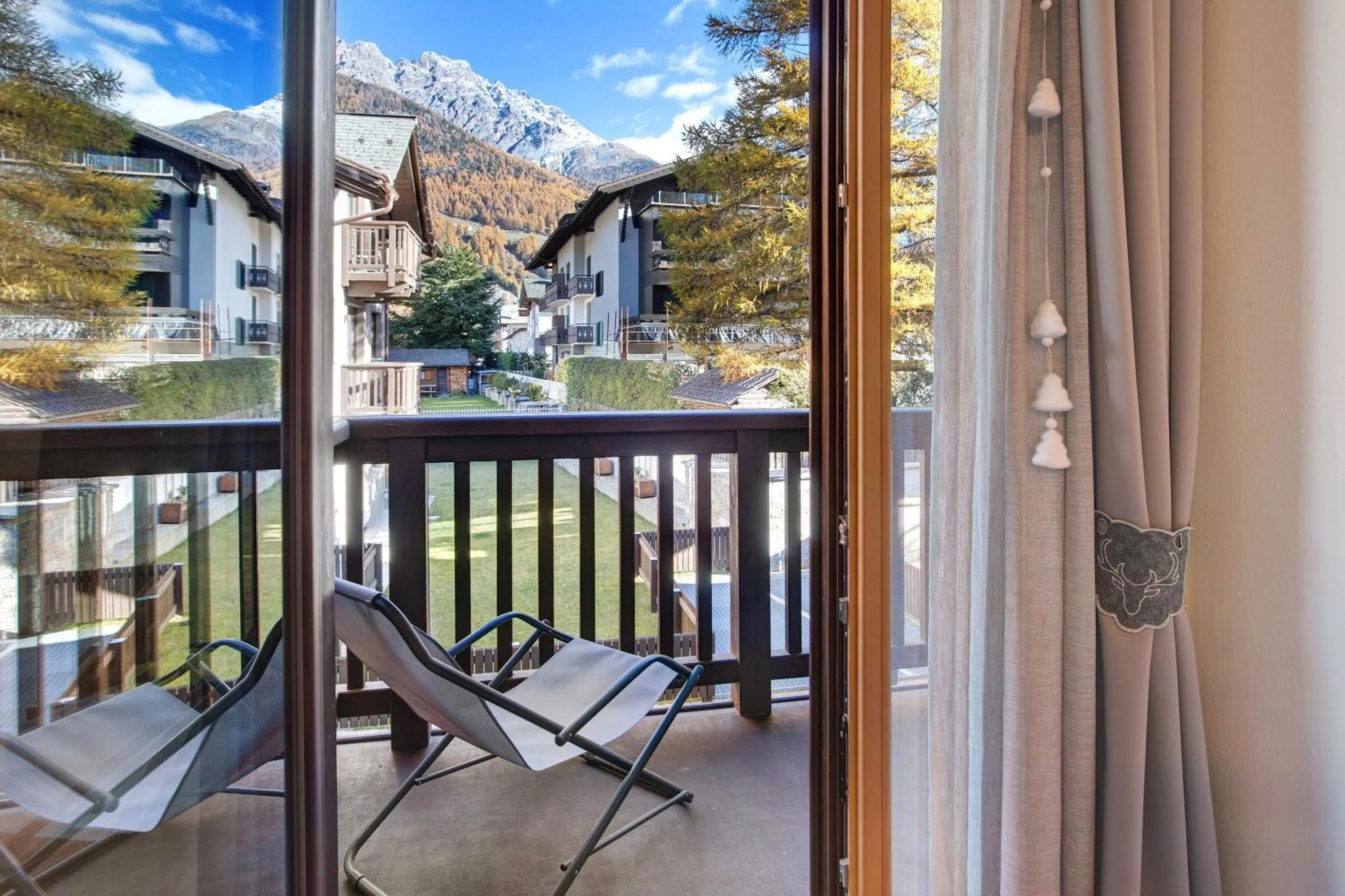 Property building in Olympic Chalet 11