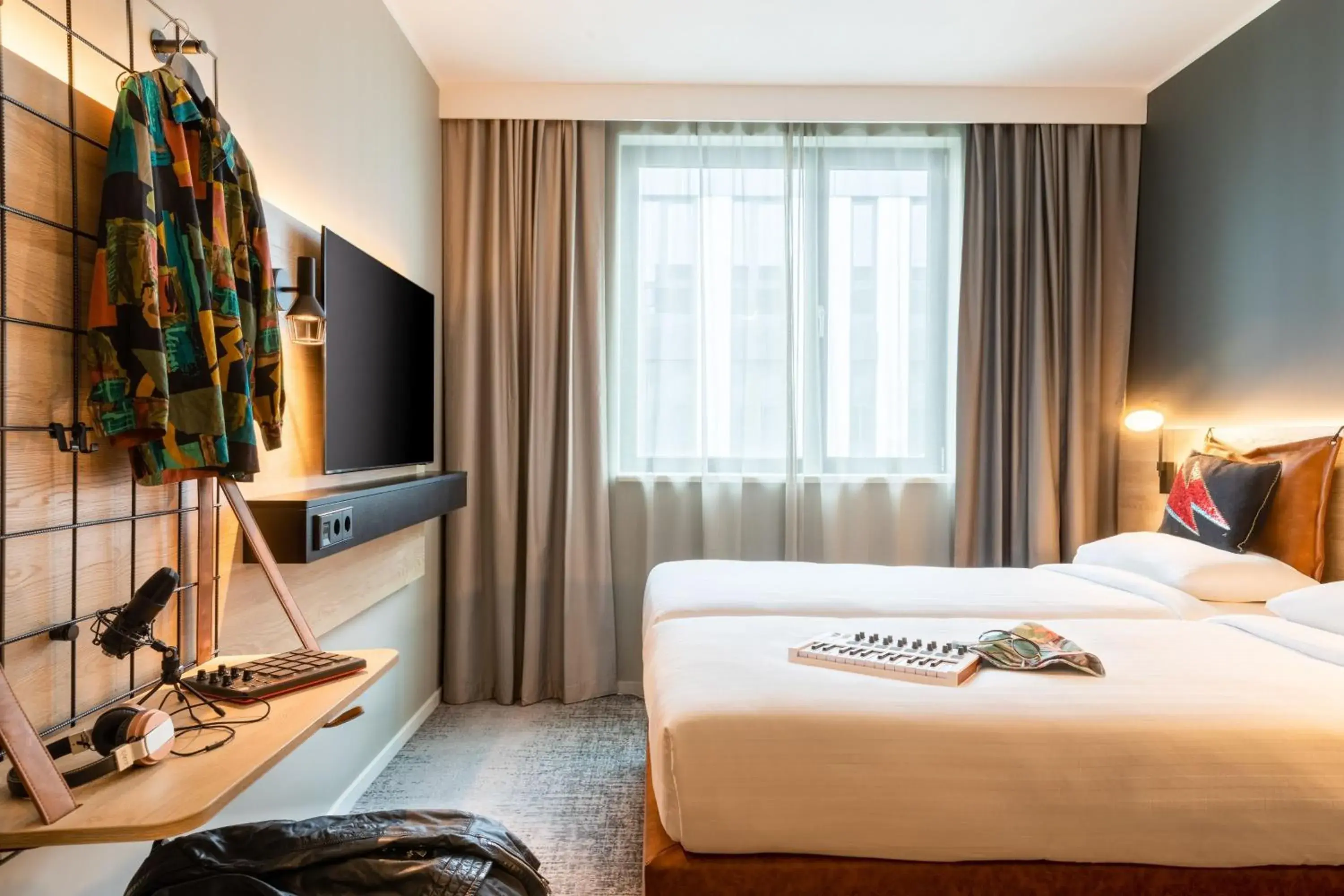 Moxy Twin Room in Moxy Berlin Airport Moxy Twin Room in Moxy Berlin Airport