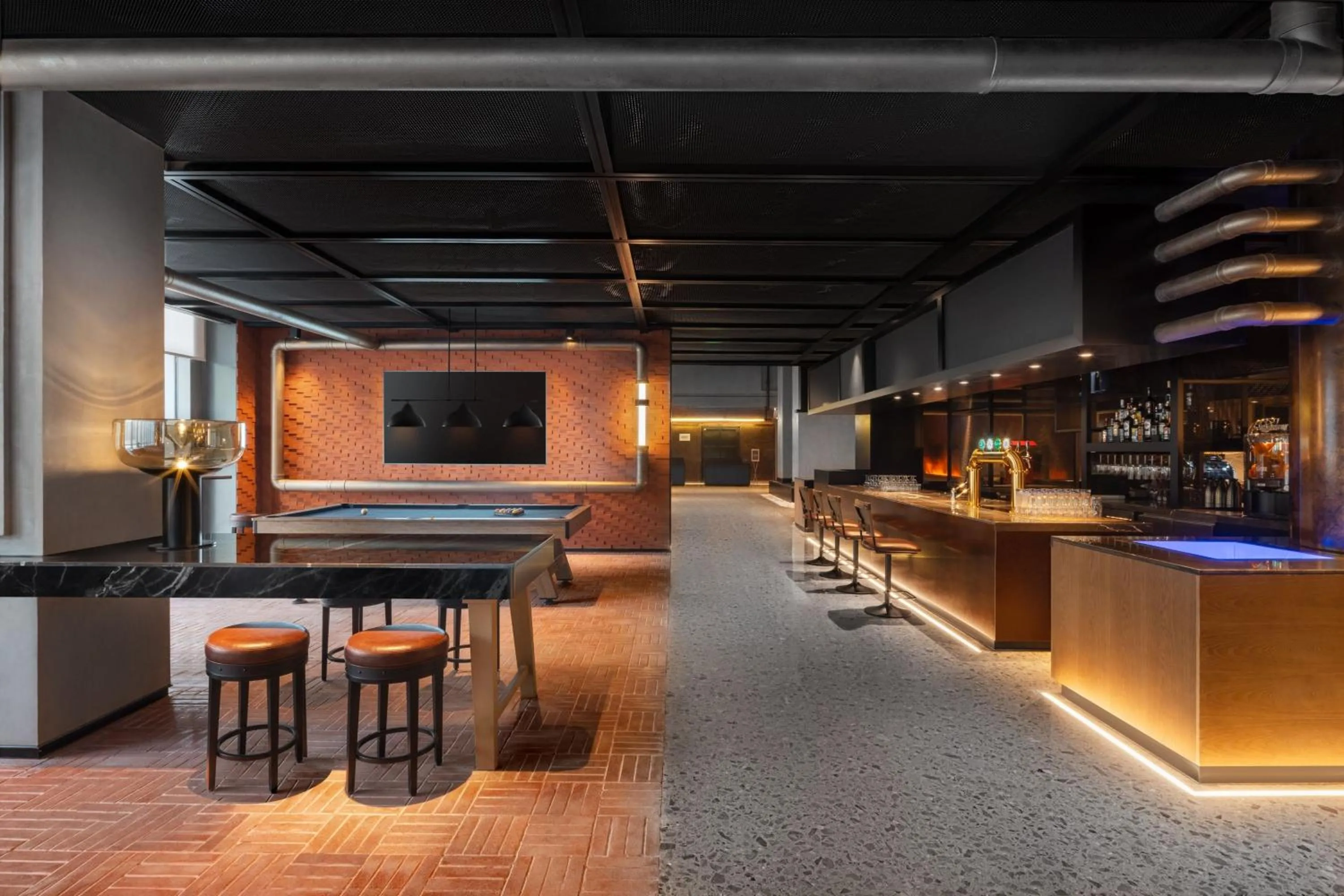 Lounge or bar in Four Points by Sheraton Chongqing, Yongchuan