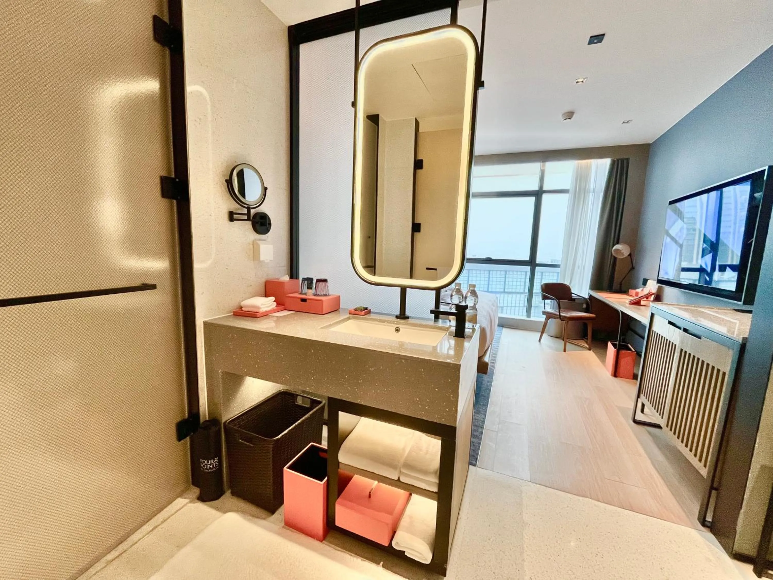 Property building, Bed in Four Points by Sheraton Chongqing, Yongchuan