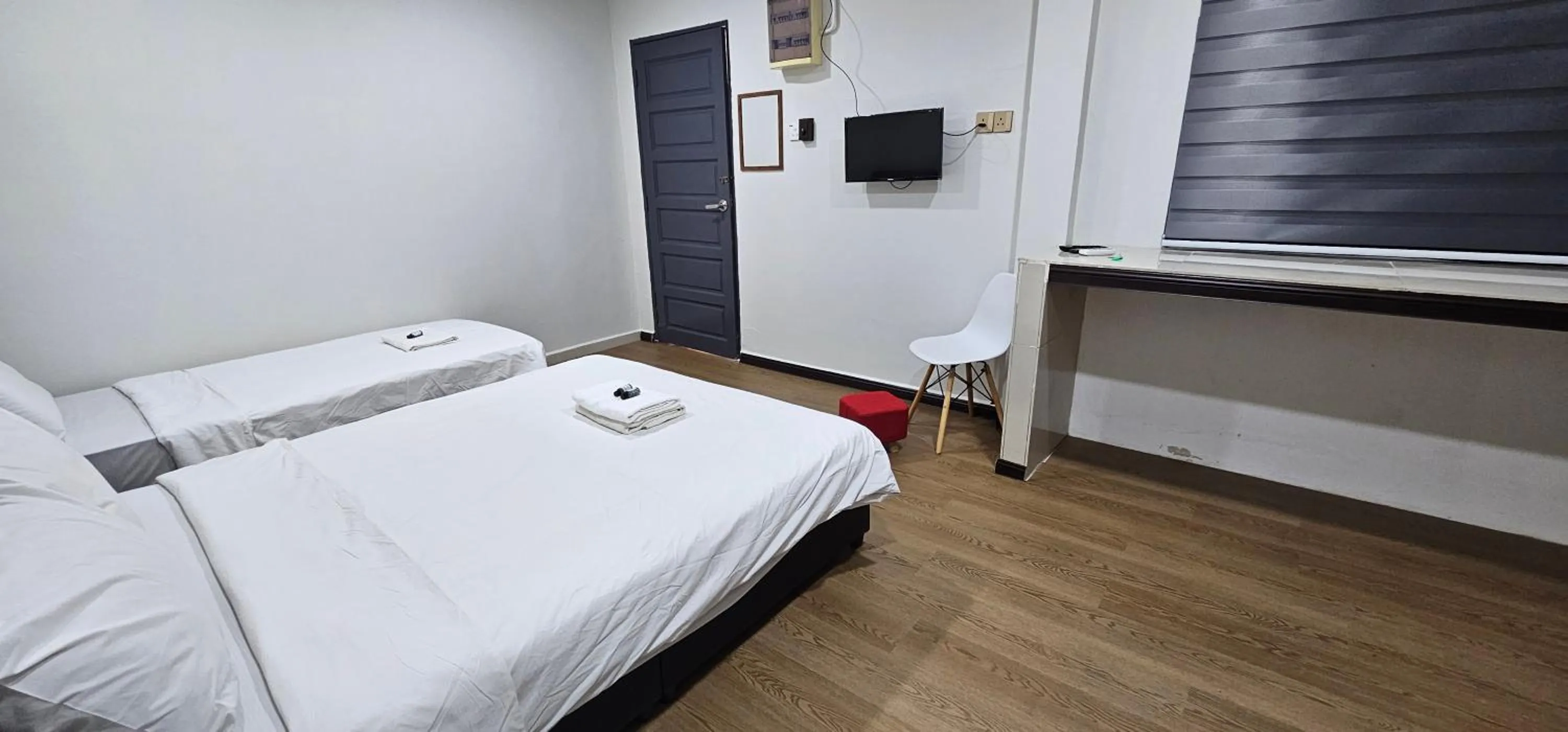 View (from property/room), Bed in RVH Kuala Terengganu