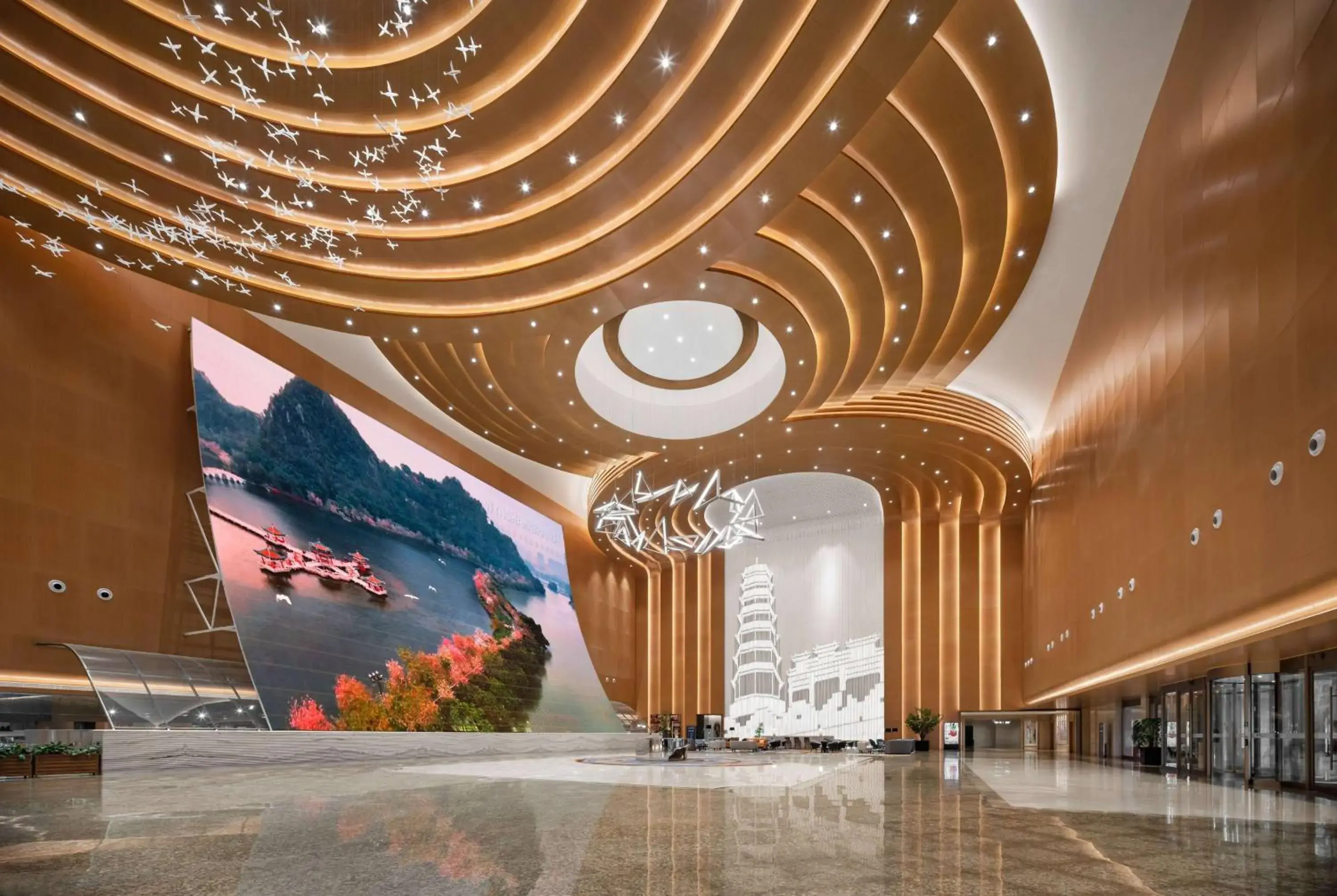 Lobby or reception in Wyndham Grand Zhaoqing Downtown Lobby or reception in Wyndham Grand Zhaoqing Downtown