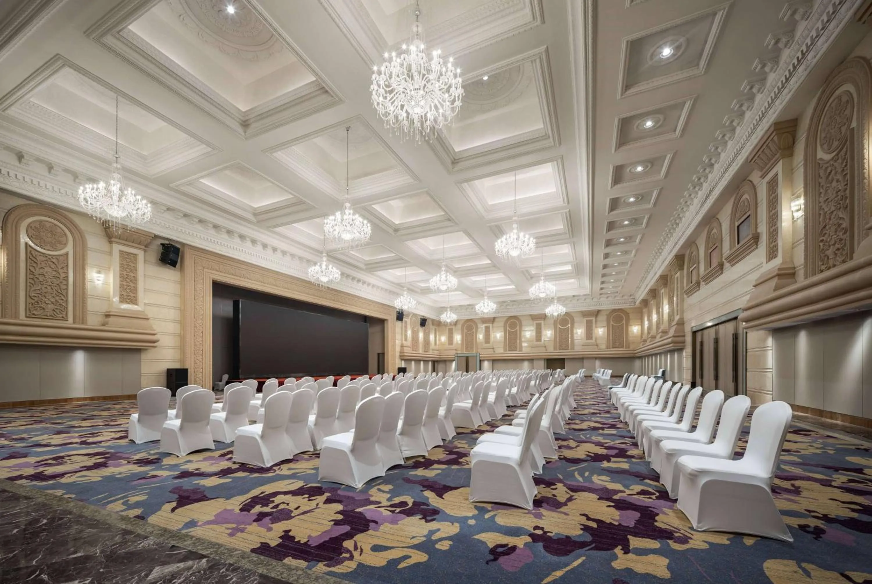 Meeting/conference room in Wyndham Grand Zhaoqing Downtown