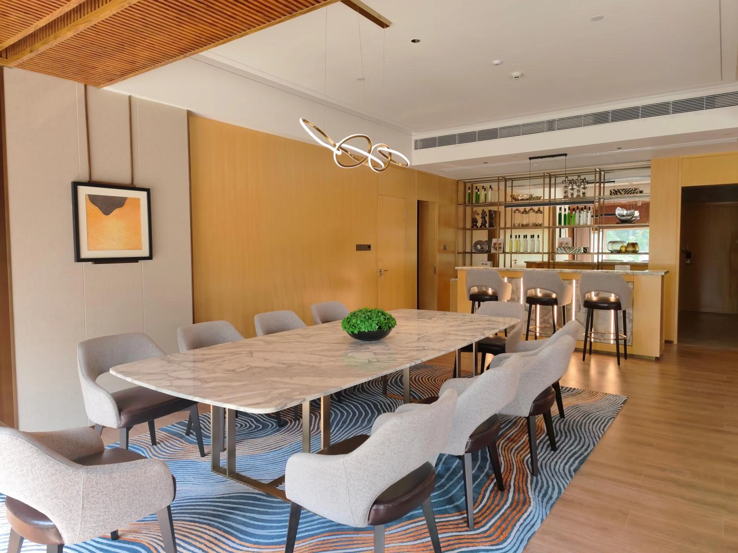 Dining area in Wyndham Grand Zhaoqing Downtown