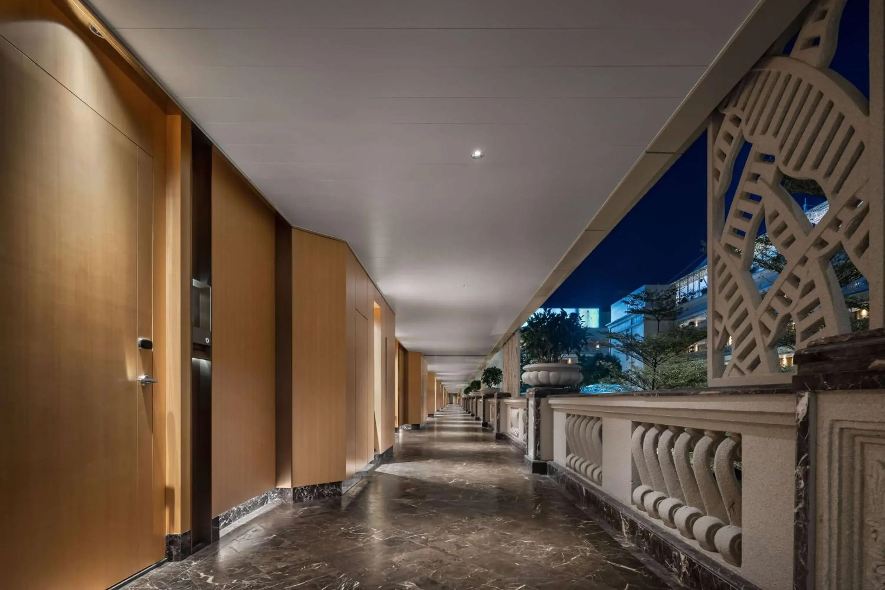 Lobby or reception in Wyndham Grand Zhaoqing Downtown Lobby or reception in Wyndham Grand Zhaoqing Downtown
