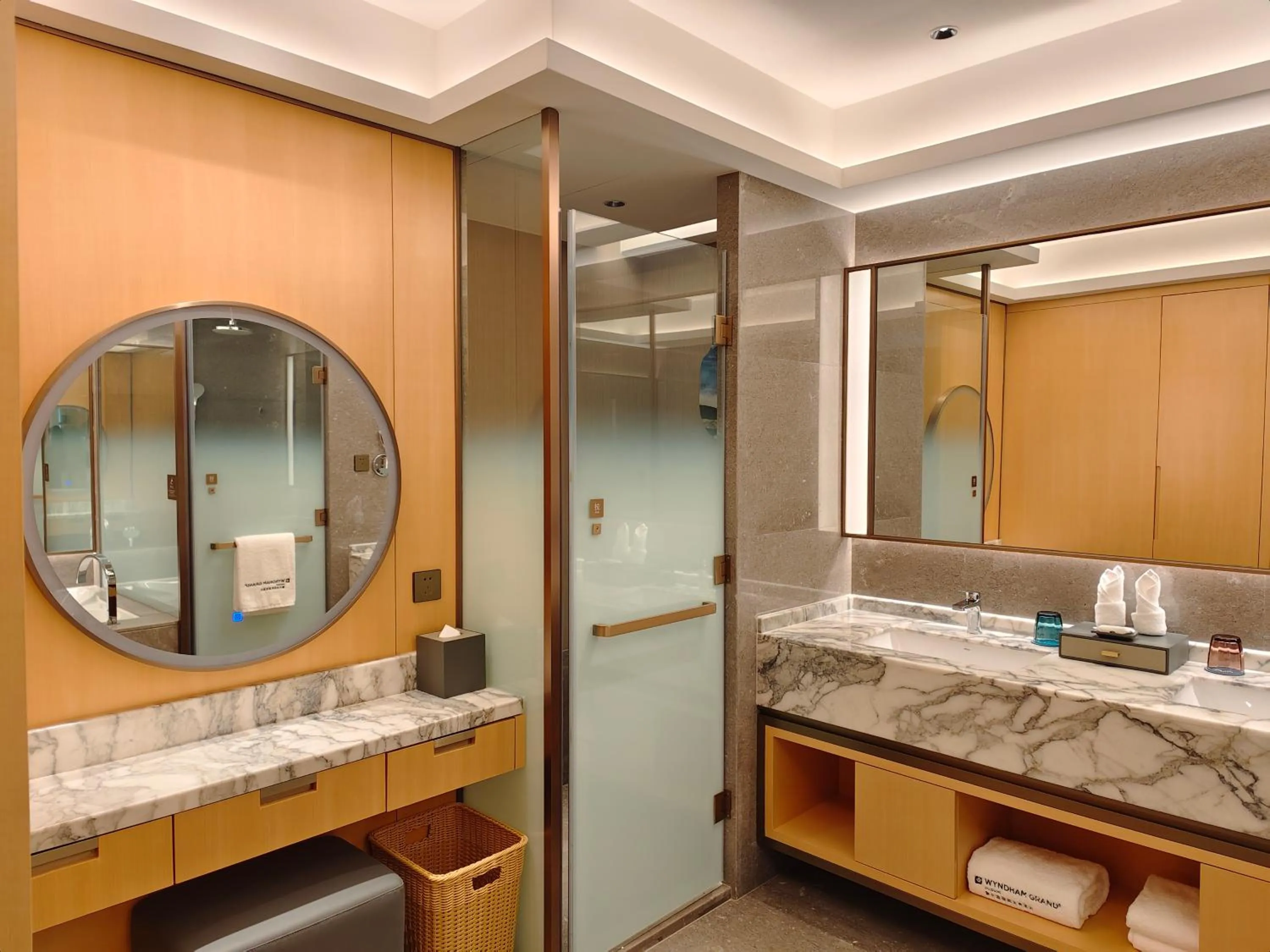 Wyndham Grand Zhaoqing Downtown