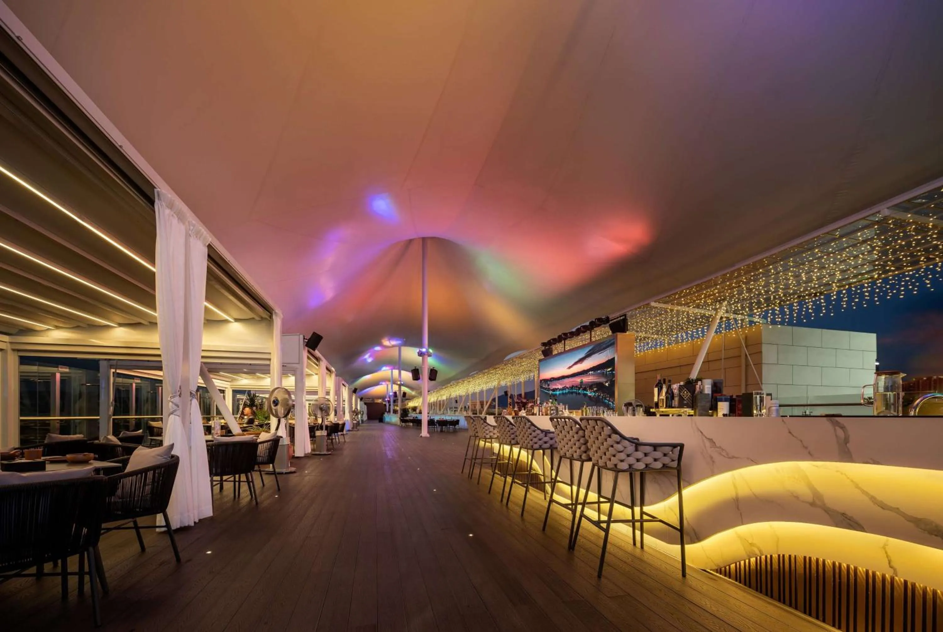 Restaurant/places to eat in Wyndham Grand Zhaoqing Downtown