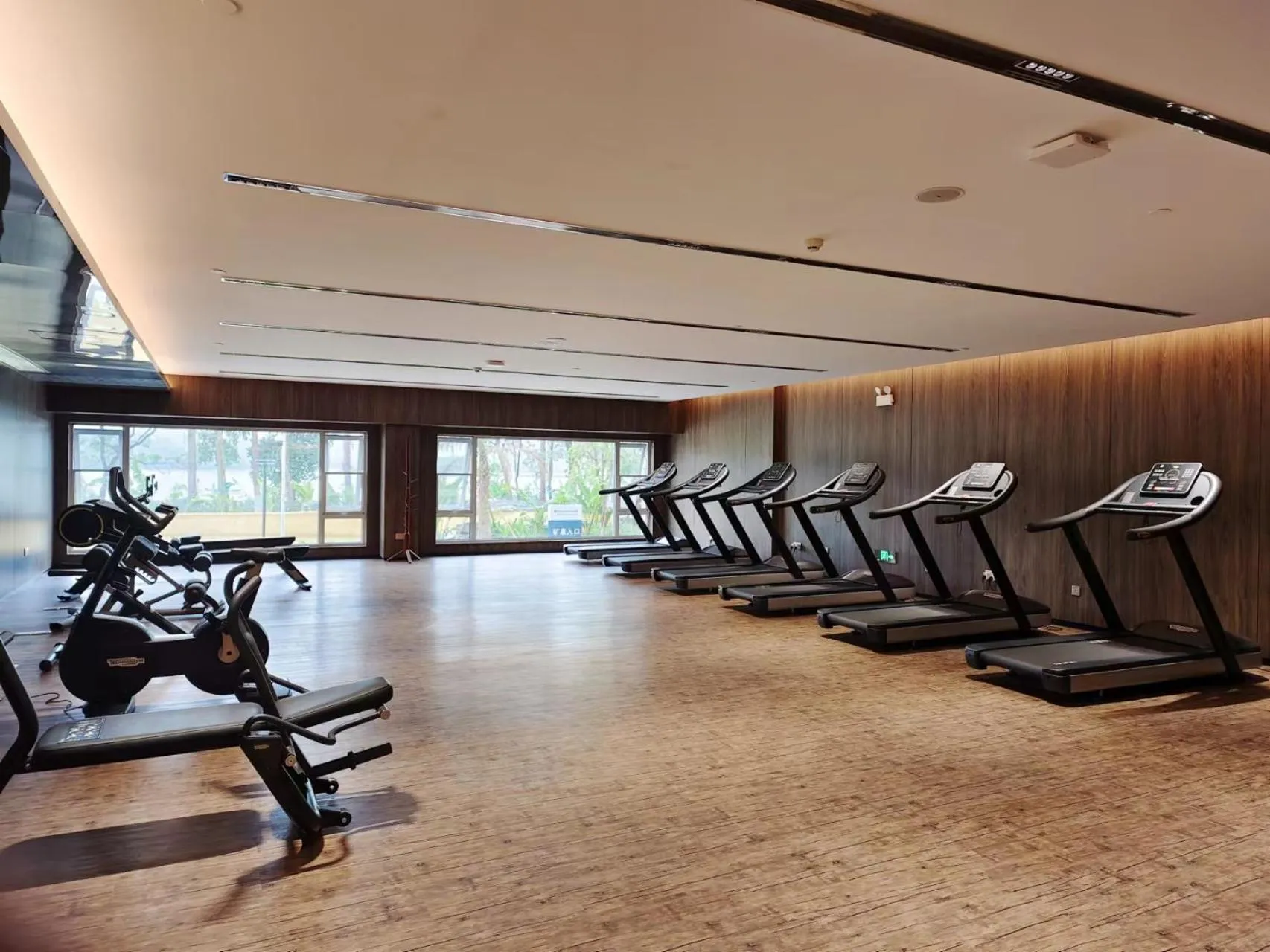 Wyndham Grand Zhaoqing Downtown