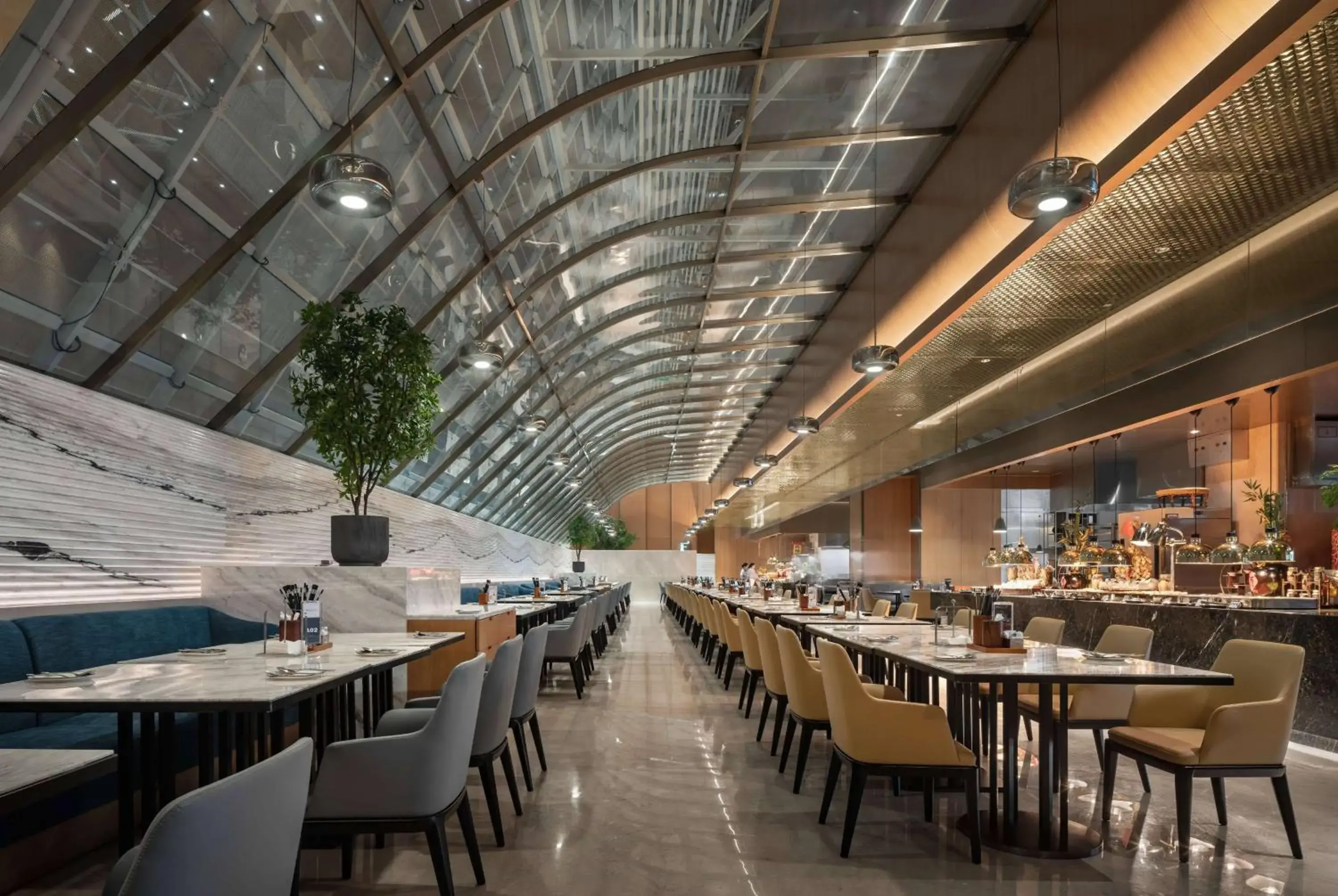 Restaurant/places to eat in Wyndham Grand Zhaoqing Downtown Restaurant/places to eat in Wyndham Grand Zhaoqing Downtown