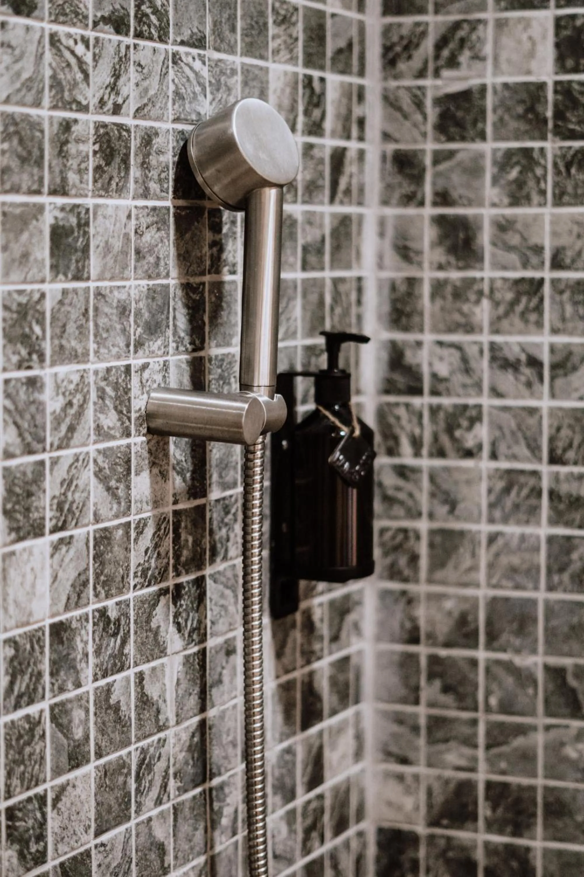 Shower in The Funny Lion - El Nido