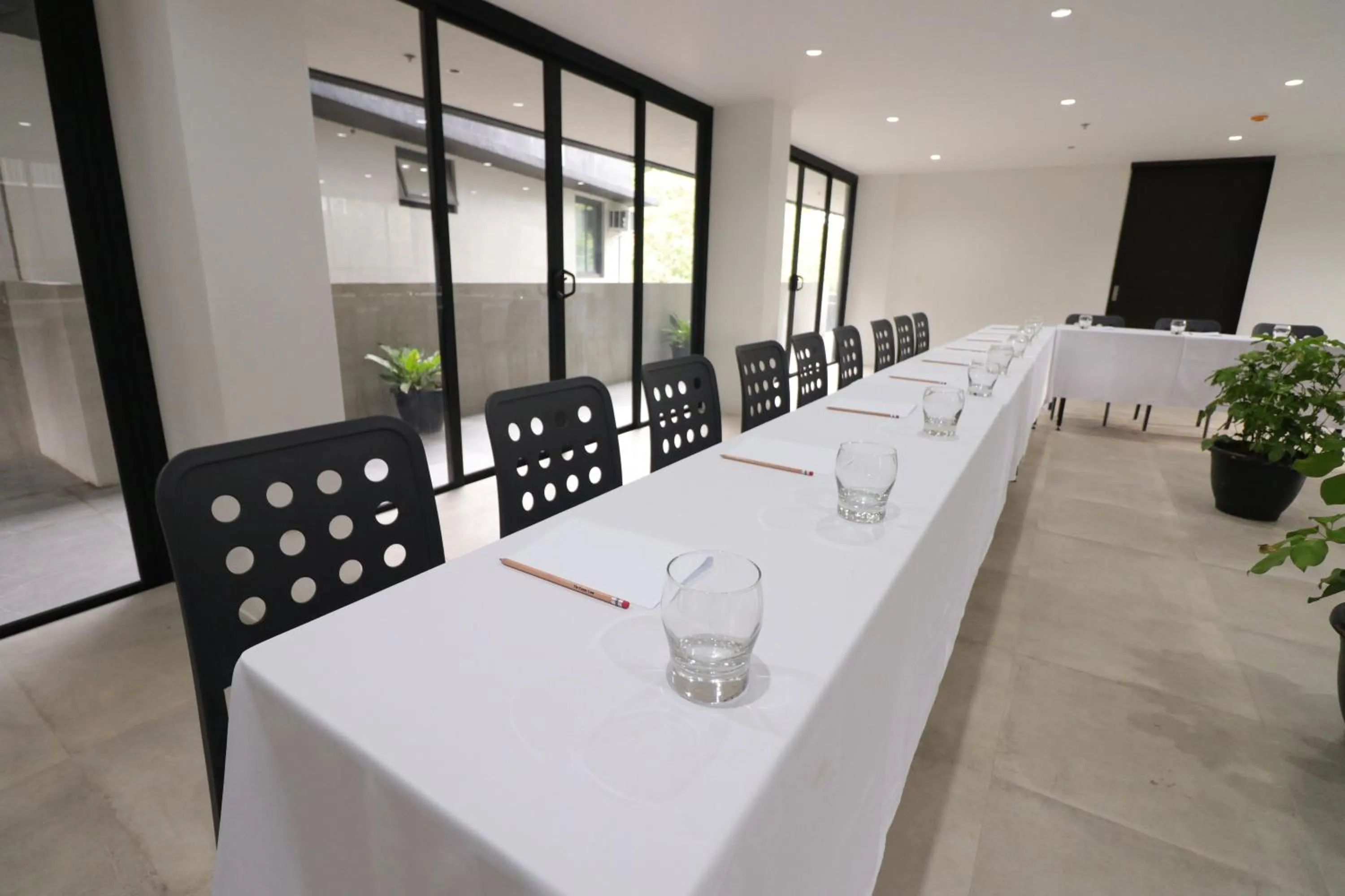 The Funny Lion - El Nido