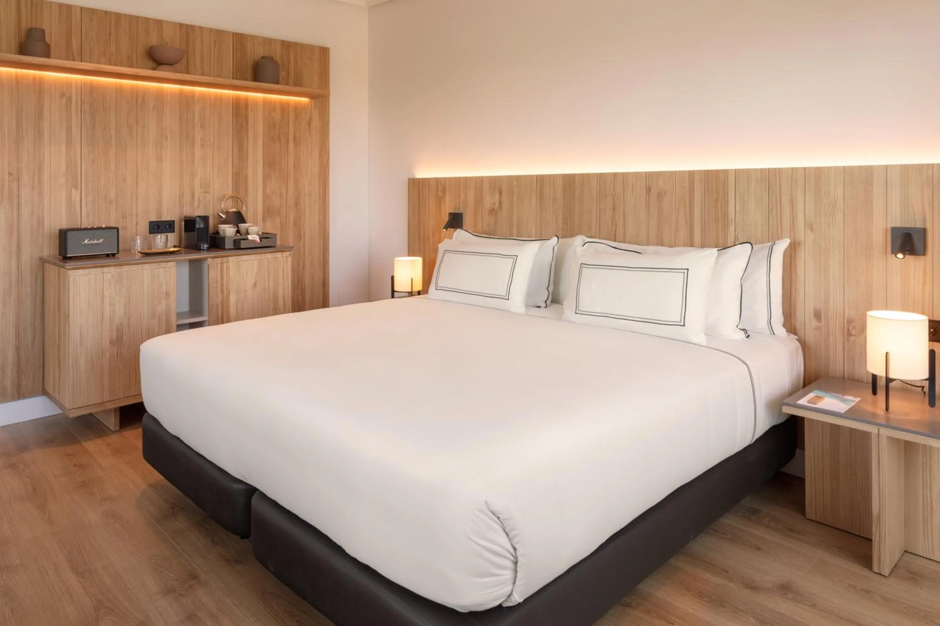 Bed in Melia Barajas