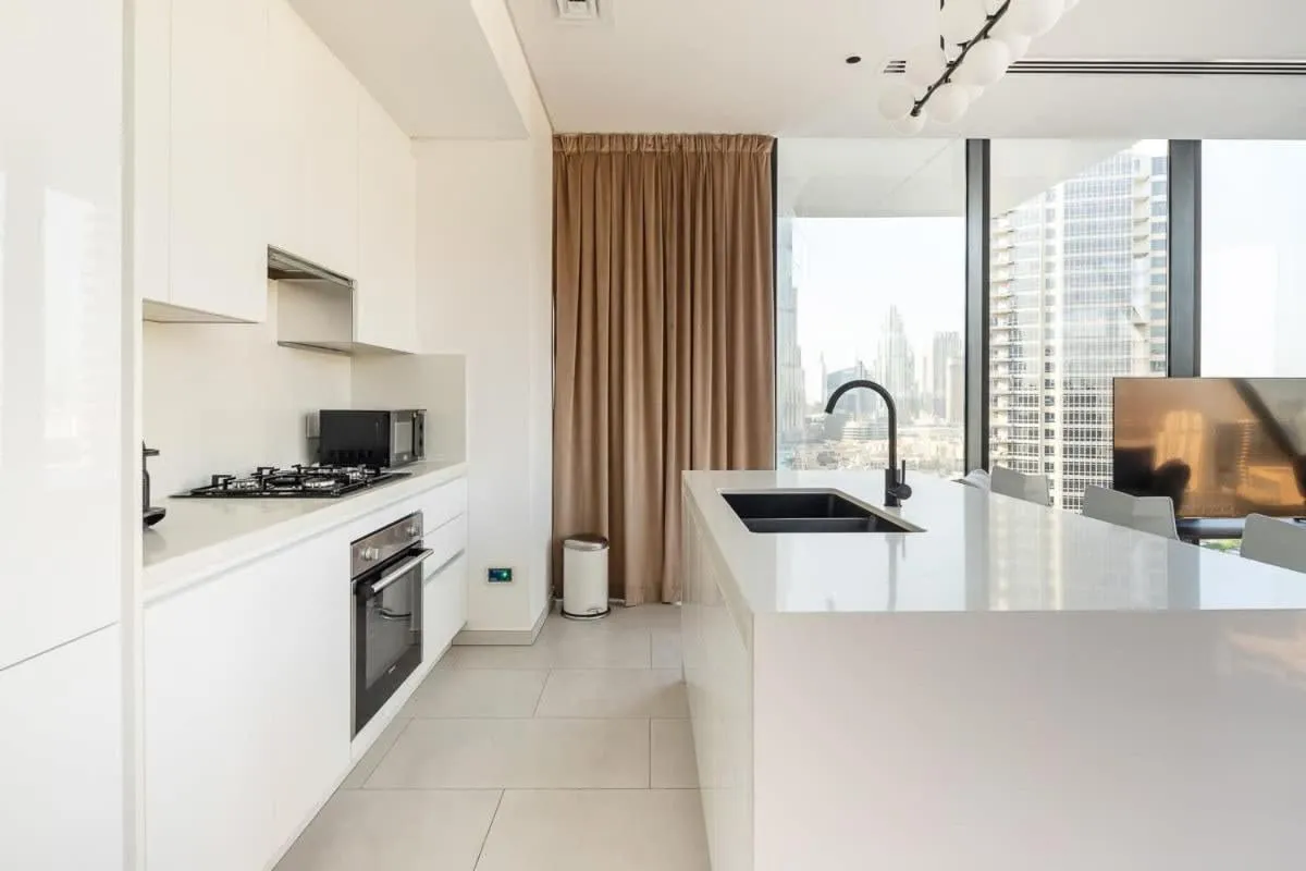 Frank Porter - Marquise Square