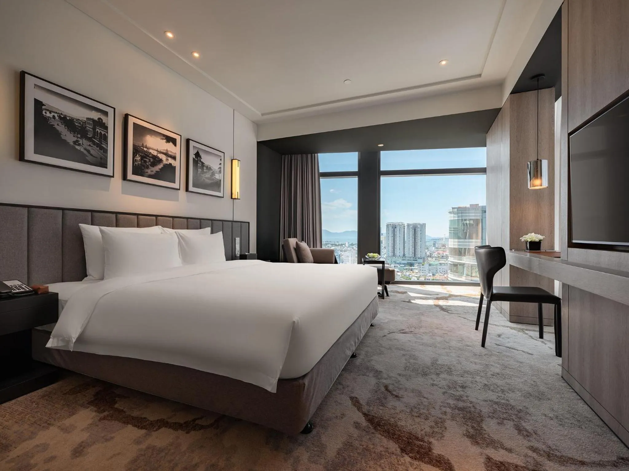 Photo of the whole room, Bed in Crowne Plaza Danang City Centre by IHG