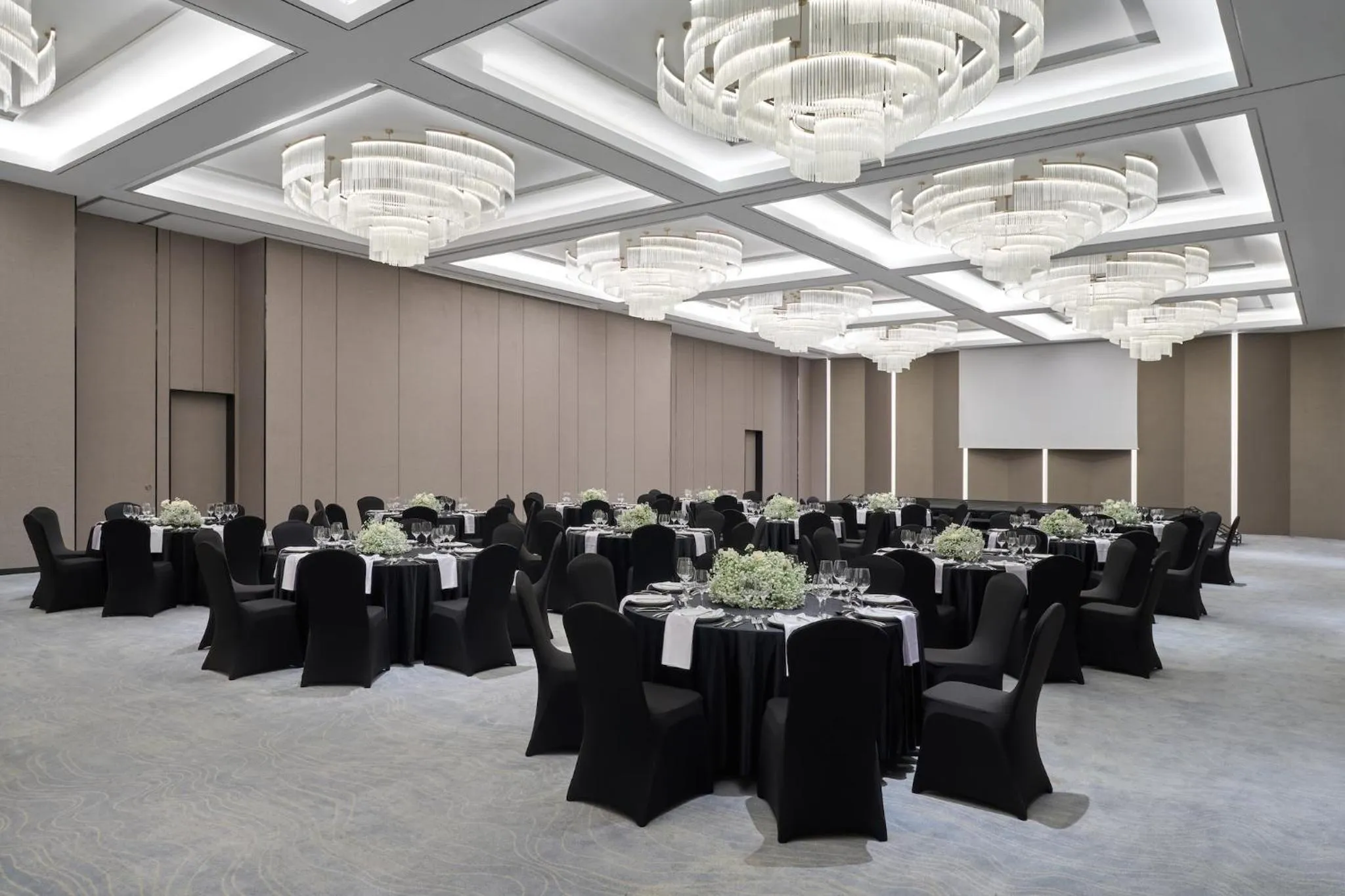 Meeting/conference room in Crowne Plaza Danang City Centre by IHG