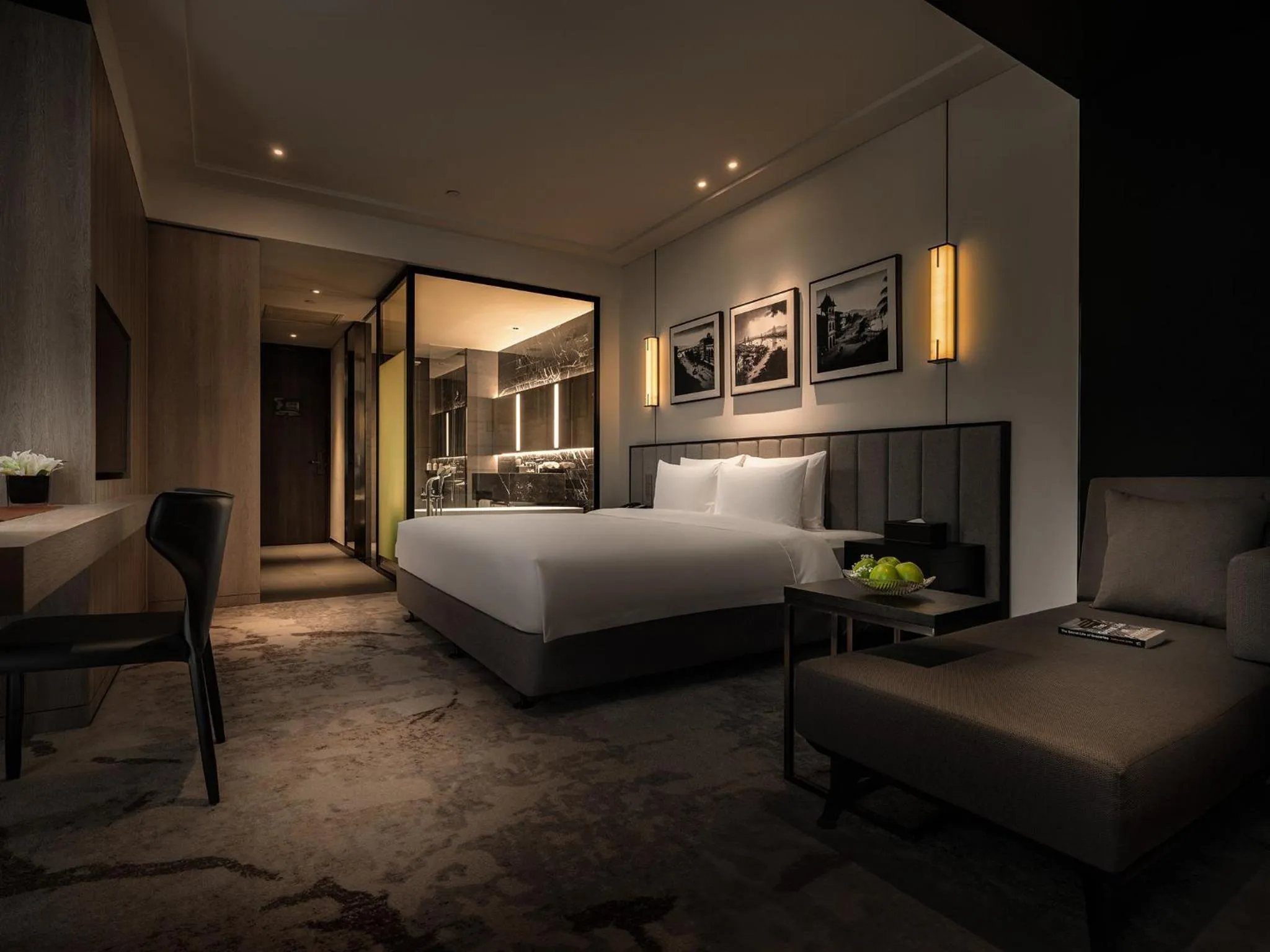 Photo of the whole room, Bed in Crowne Plaza Danang City Centre by IHG