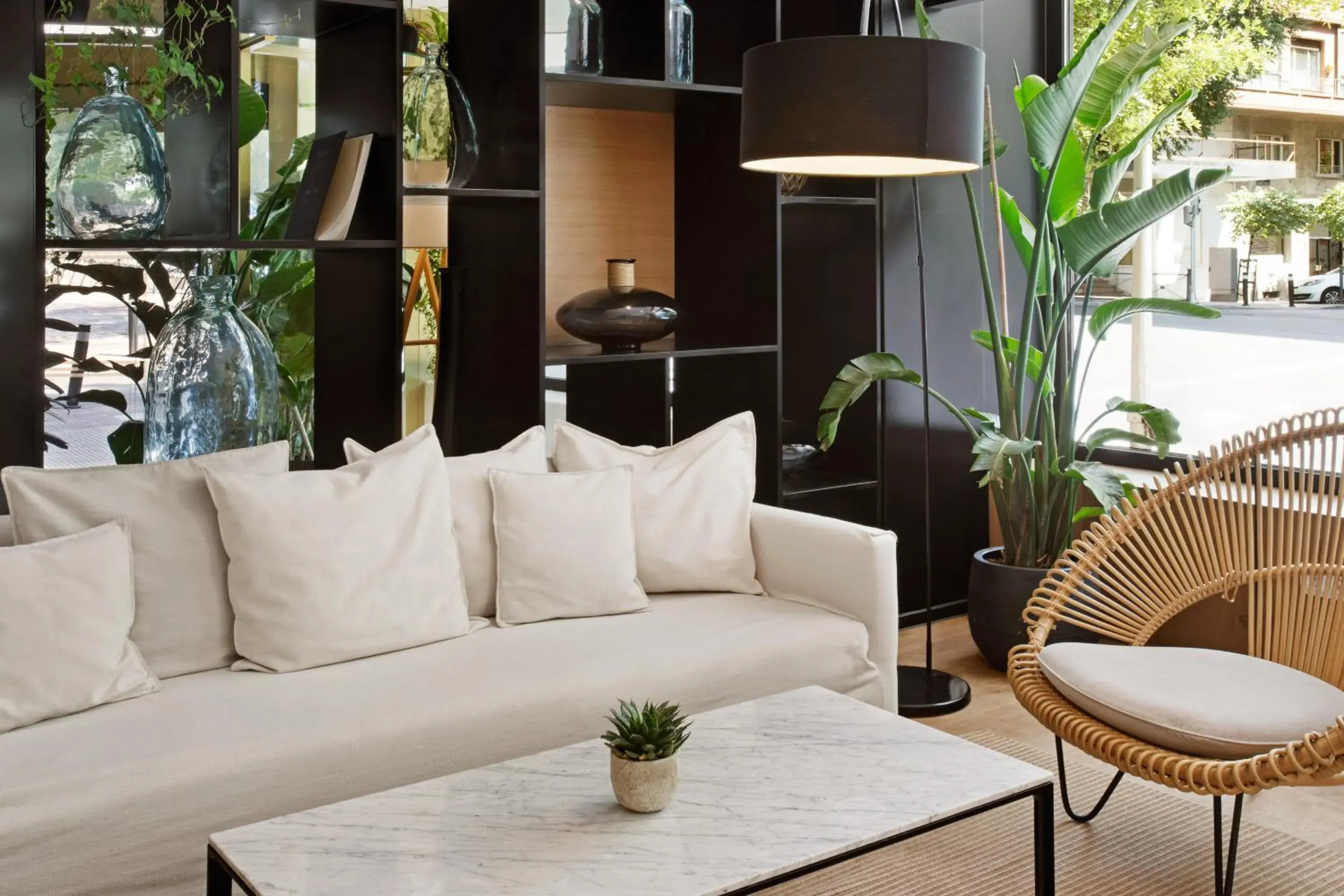 Lobby or reception in Melia Madrid Serrano Lobby or reception in Melia Madrid Serrano