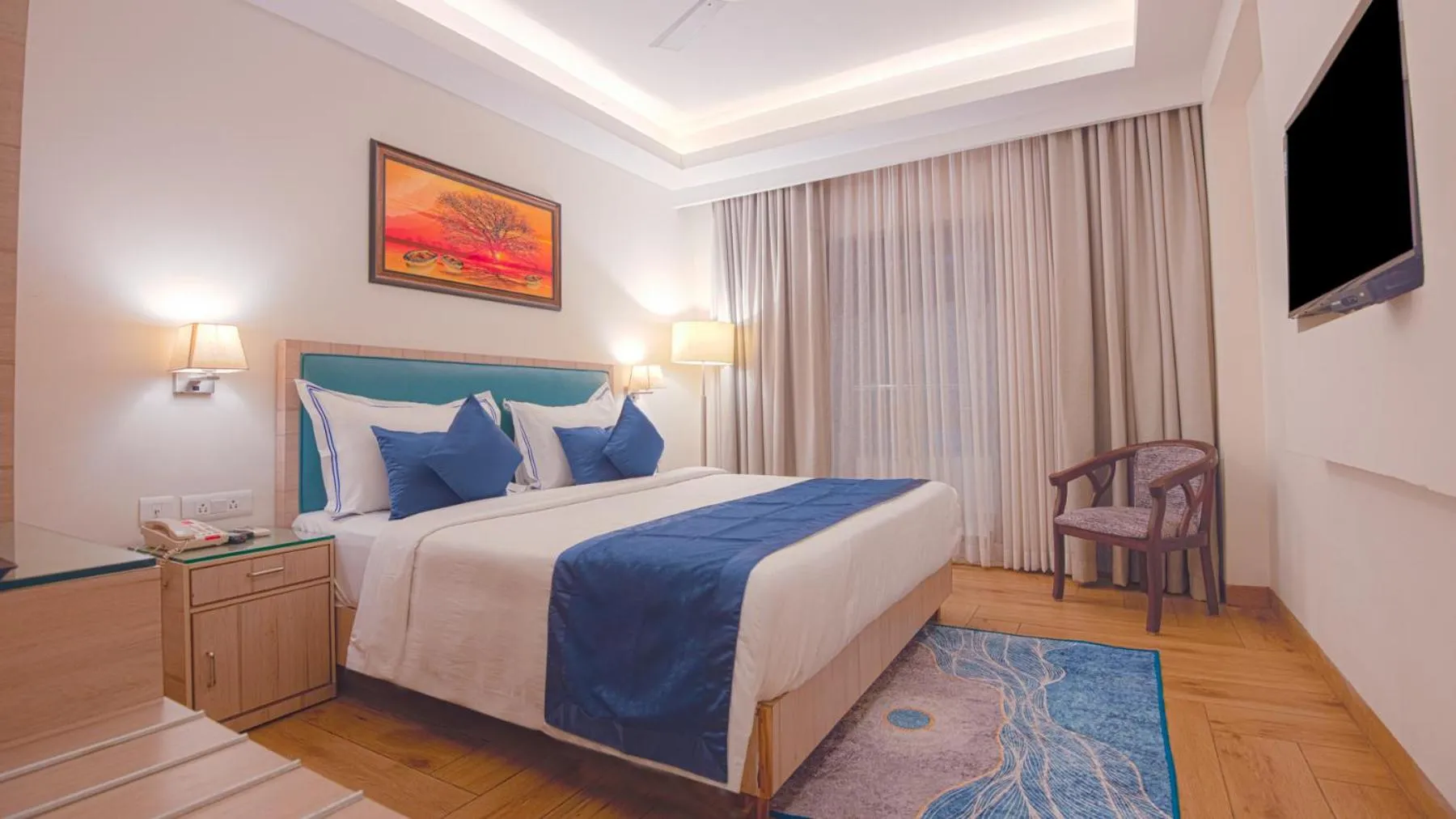 Photo of the whole room, Bed in Le Seasons Resort