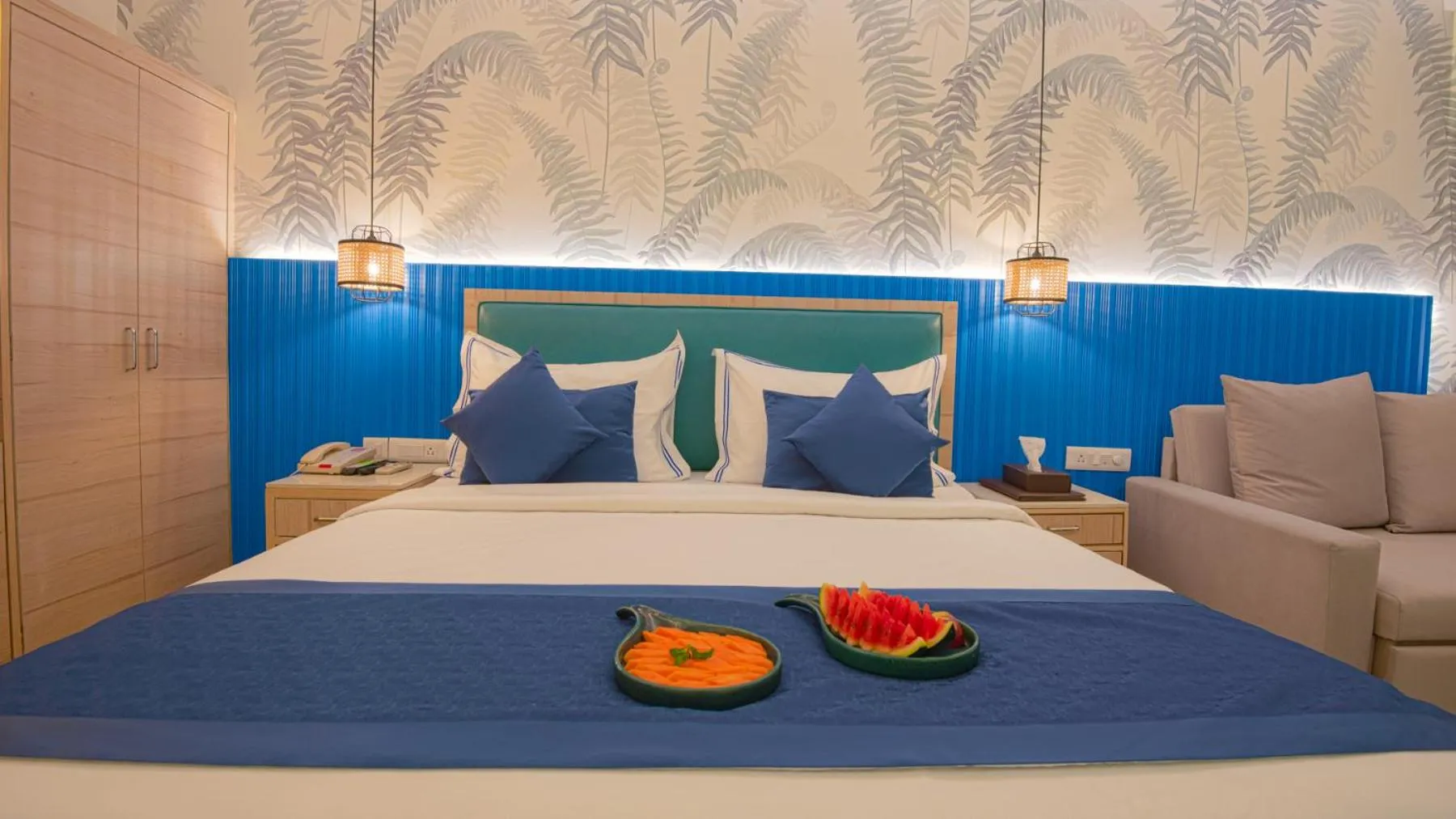 Bed in Le Seasons Resort