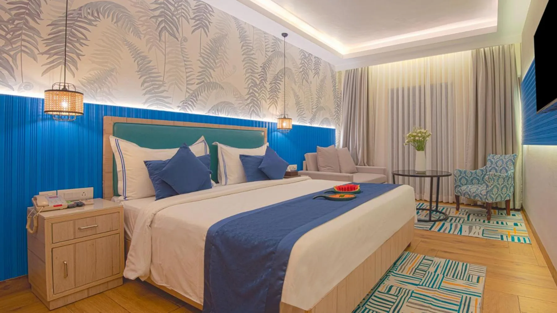 Photo of the whole room, Bed in Le Seasons Resort