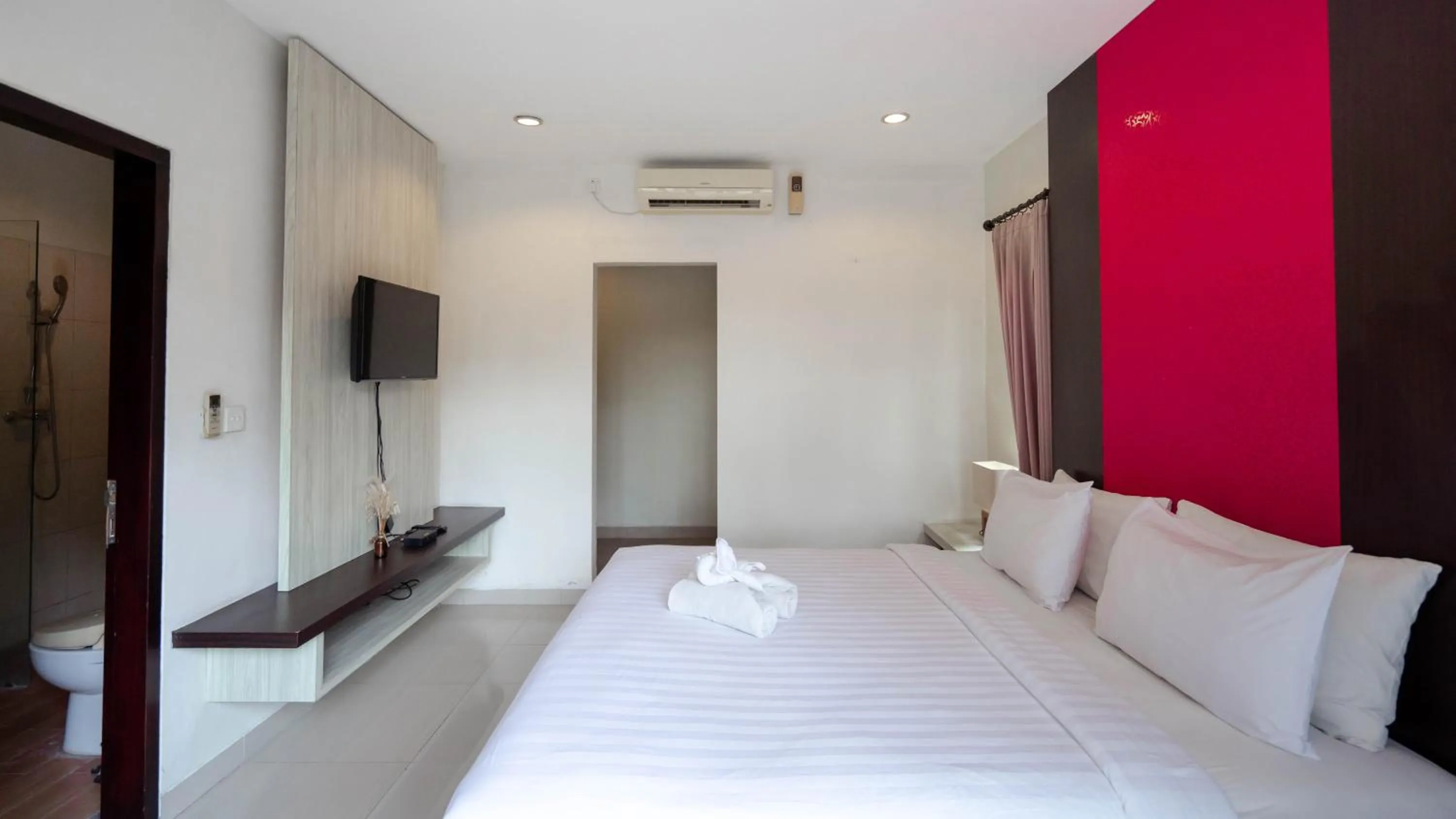 Bedroom, Bed in The Lavana Bali Radiance Villa Canggu