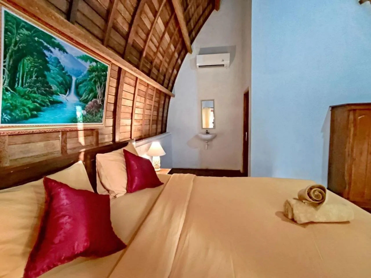 Bedroom, Bed in The Hill Prananta