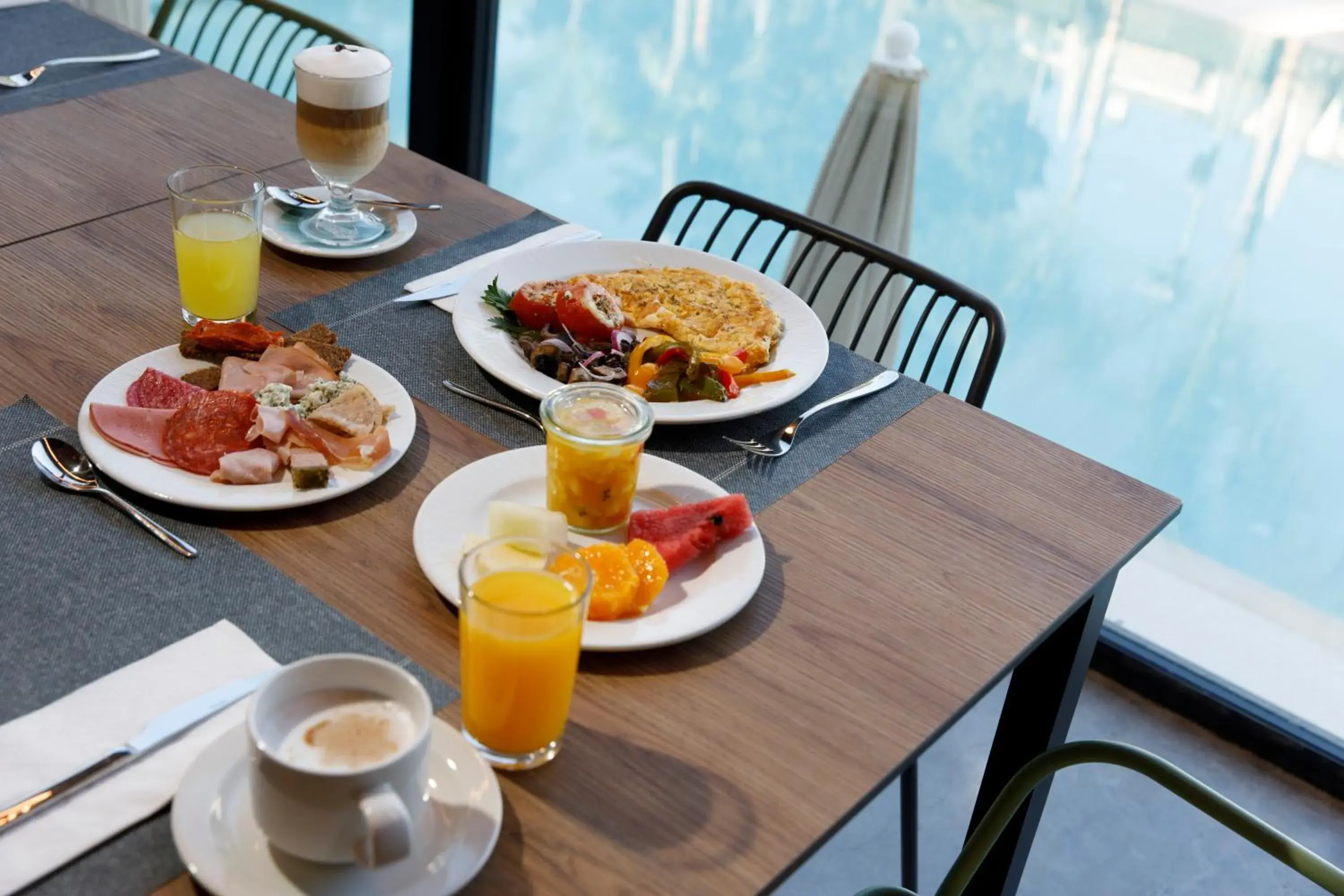 Restaurant/places to eat in Hotel Paradiso Garden Restaurant/places to eat in Hotel Paradiso Garden