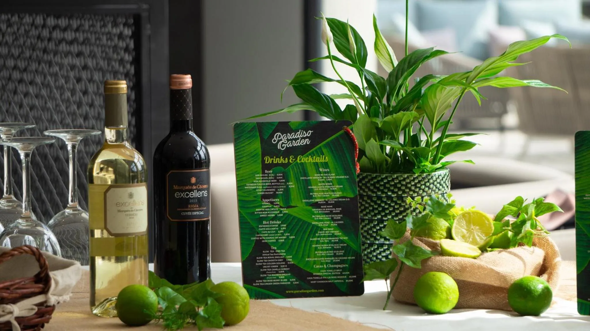 Restaurant/places to eat in Hotel Paradiso Garden