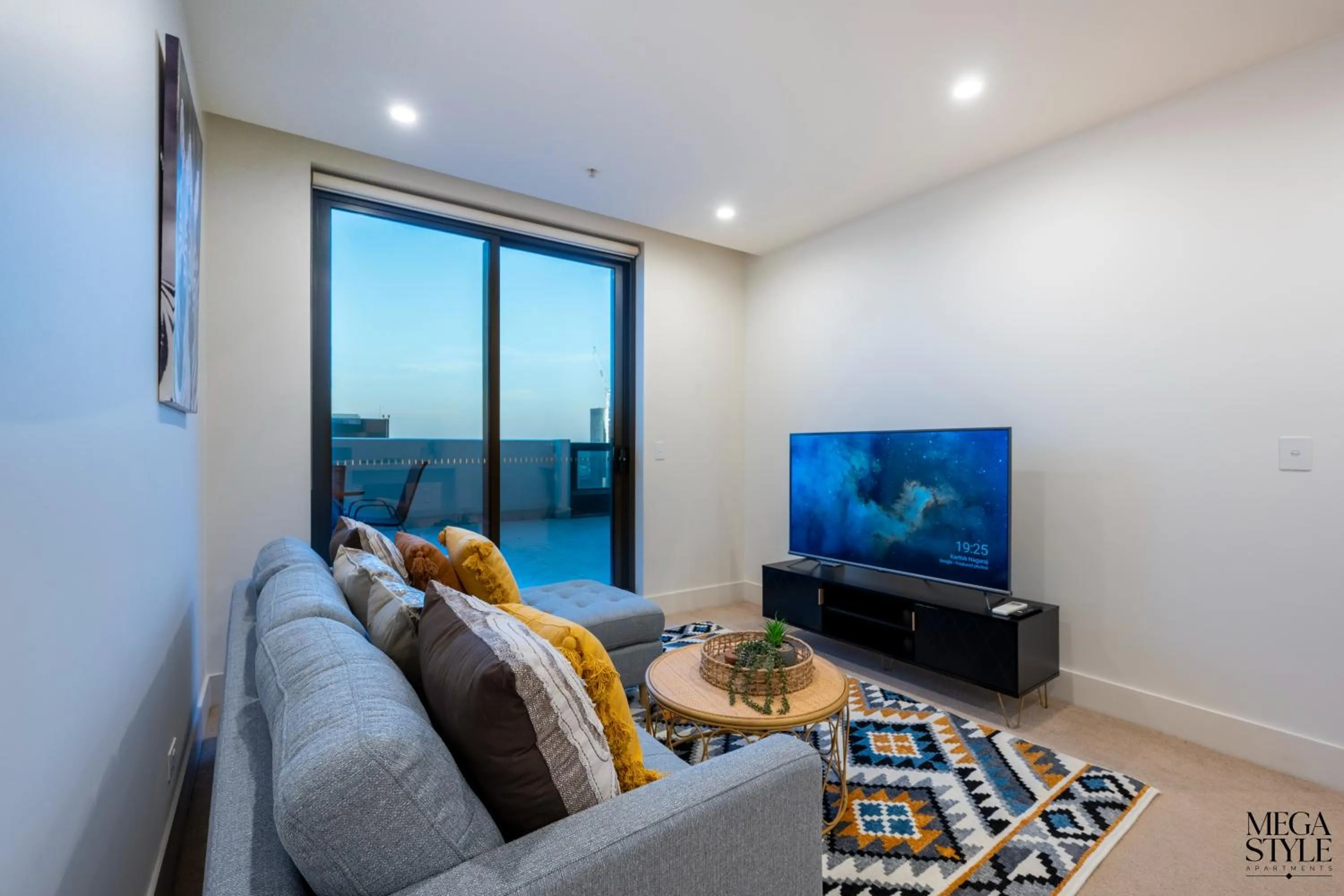 Mega Style Apartments Vision