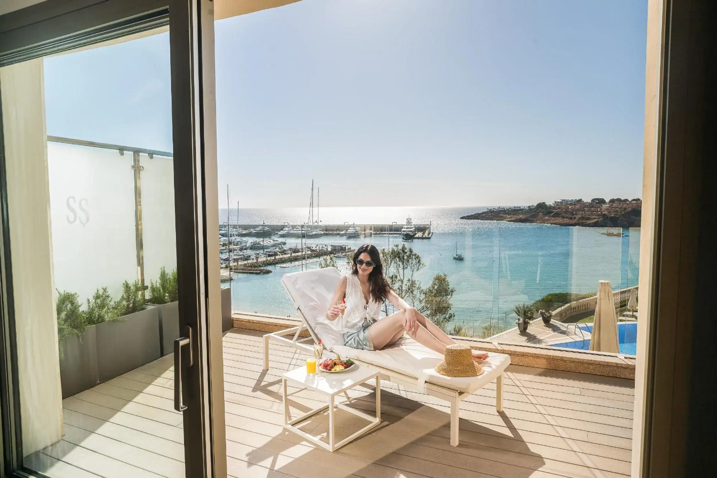 Sea view in Pure Salt Port Adriano - Adults Only Sea view in Pure Salt Port Adriano - Adults Only