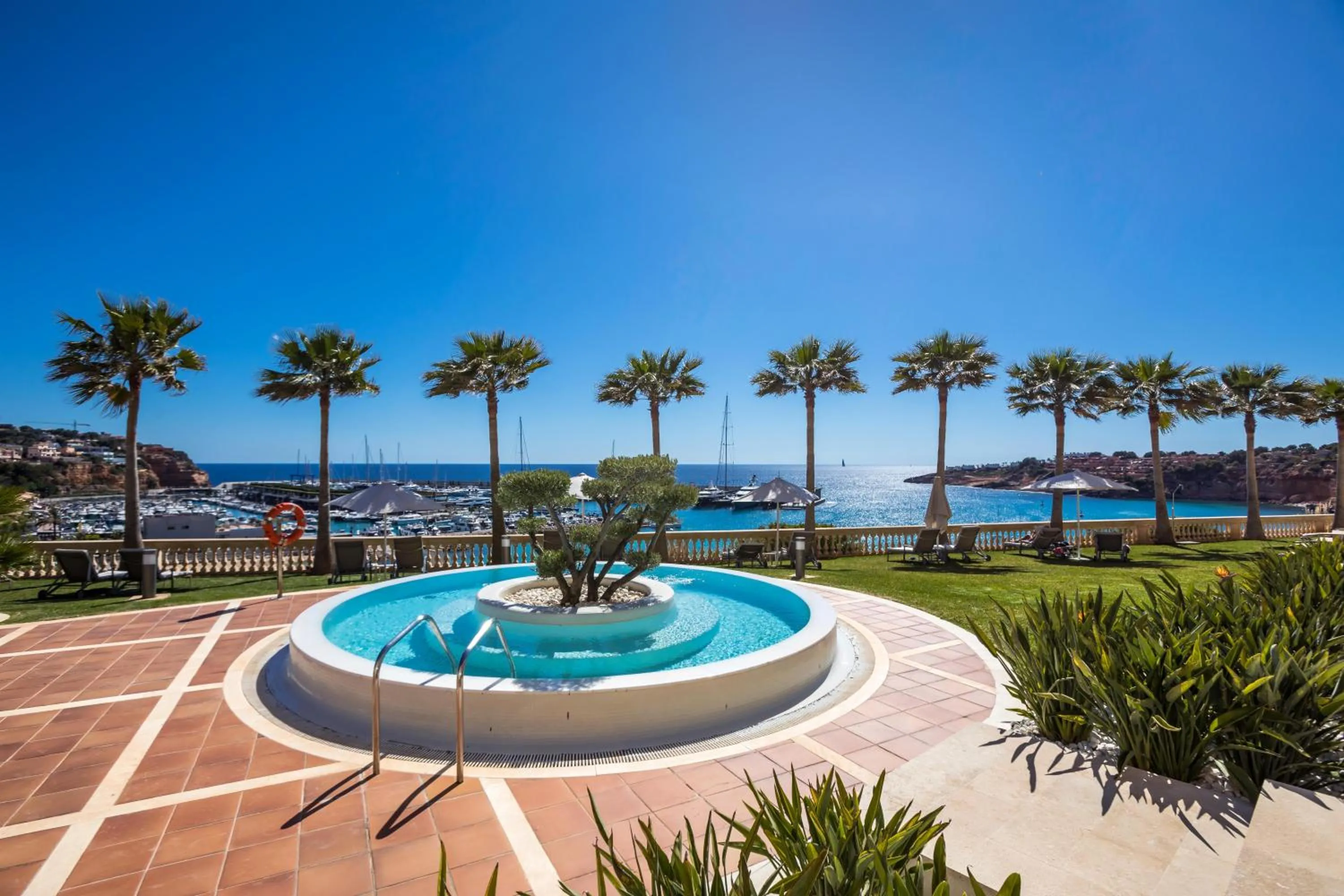 Swimming pool in Pure Salt Port Adriano - Adults Only