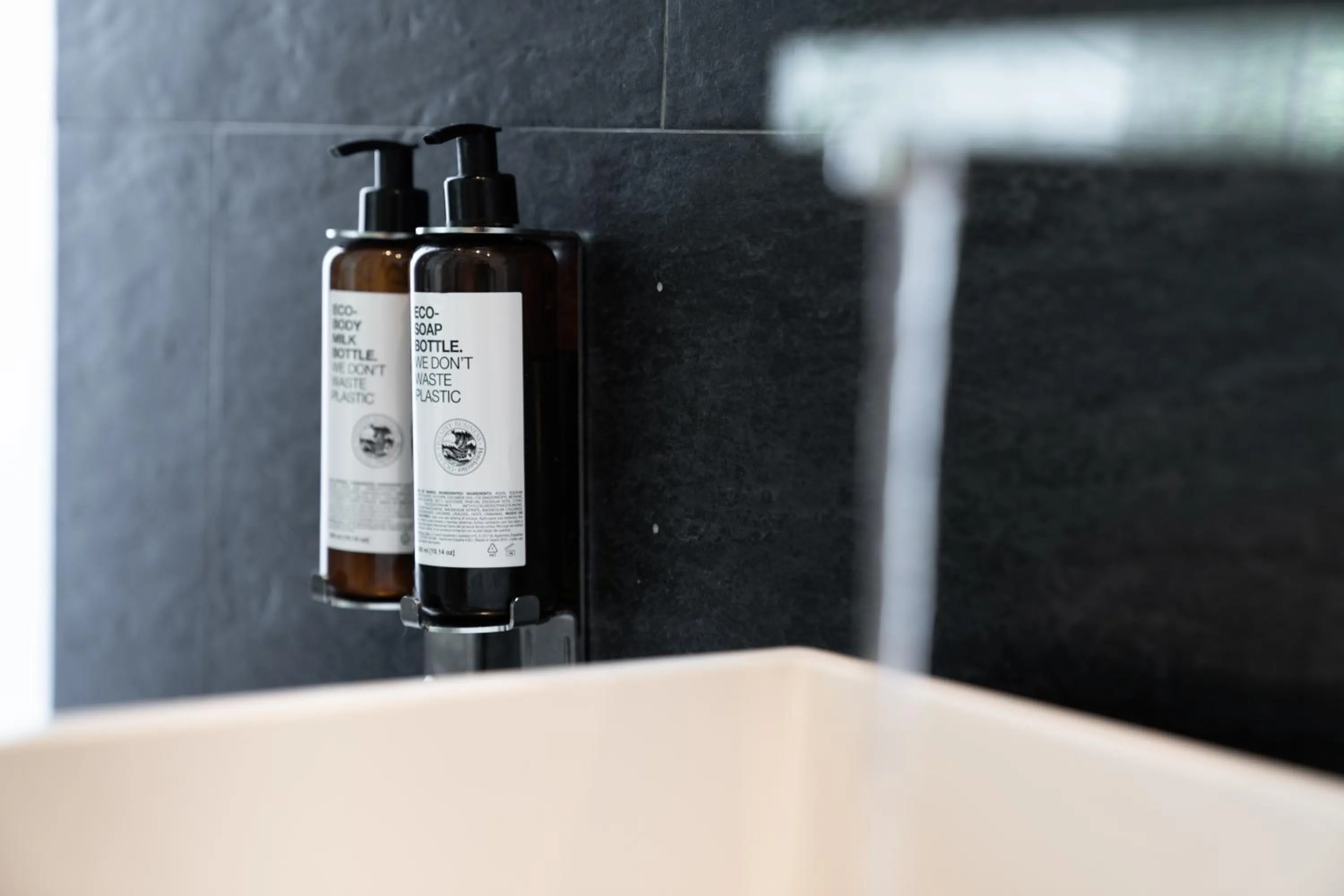 Bathroom in Petit Palace President Castellana