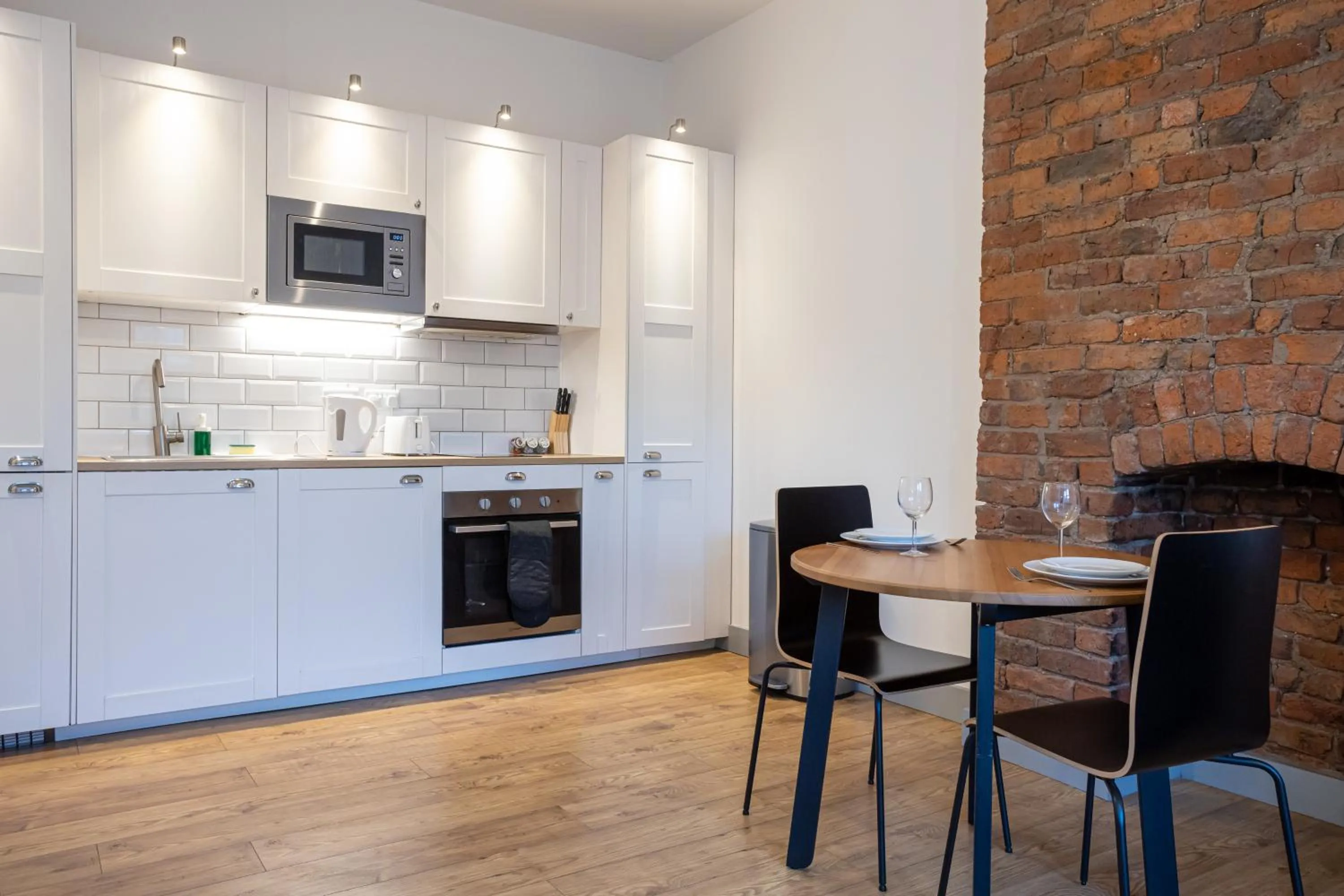 Pillo Rooms Serviced Apartments - Salford