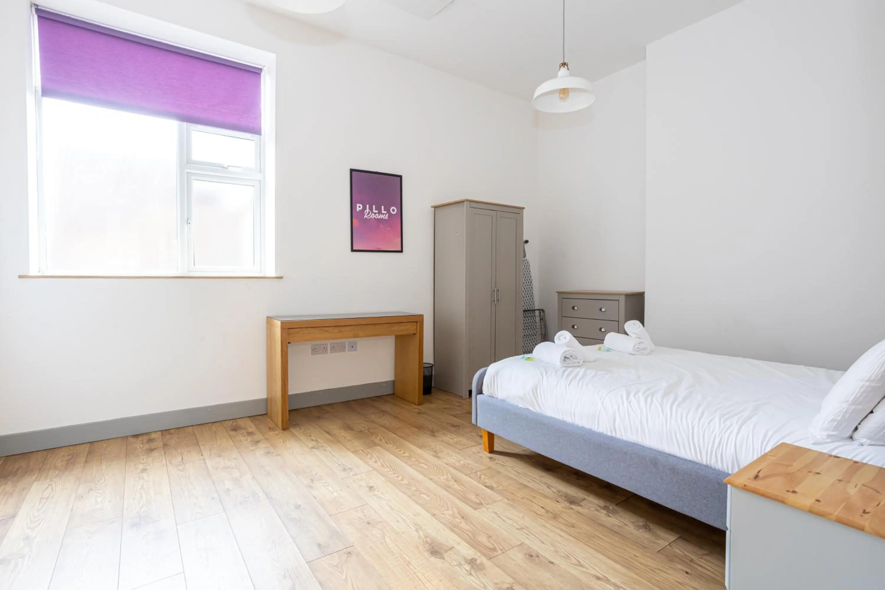 Bed in Pillo Rooms Serviced Apartments - Salford