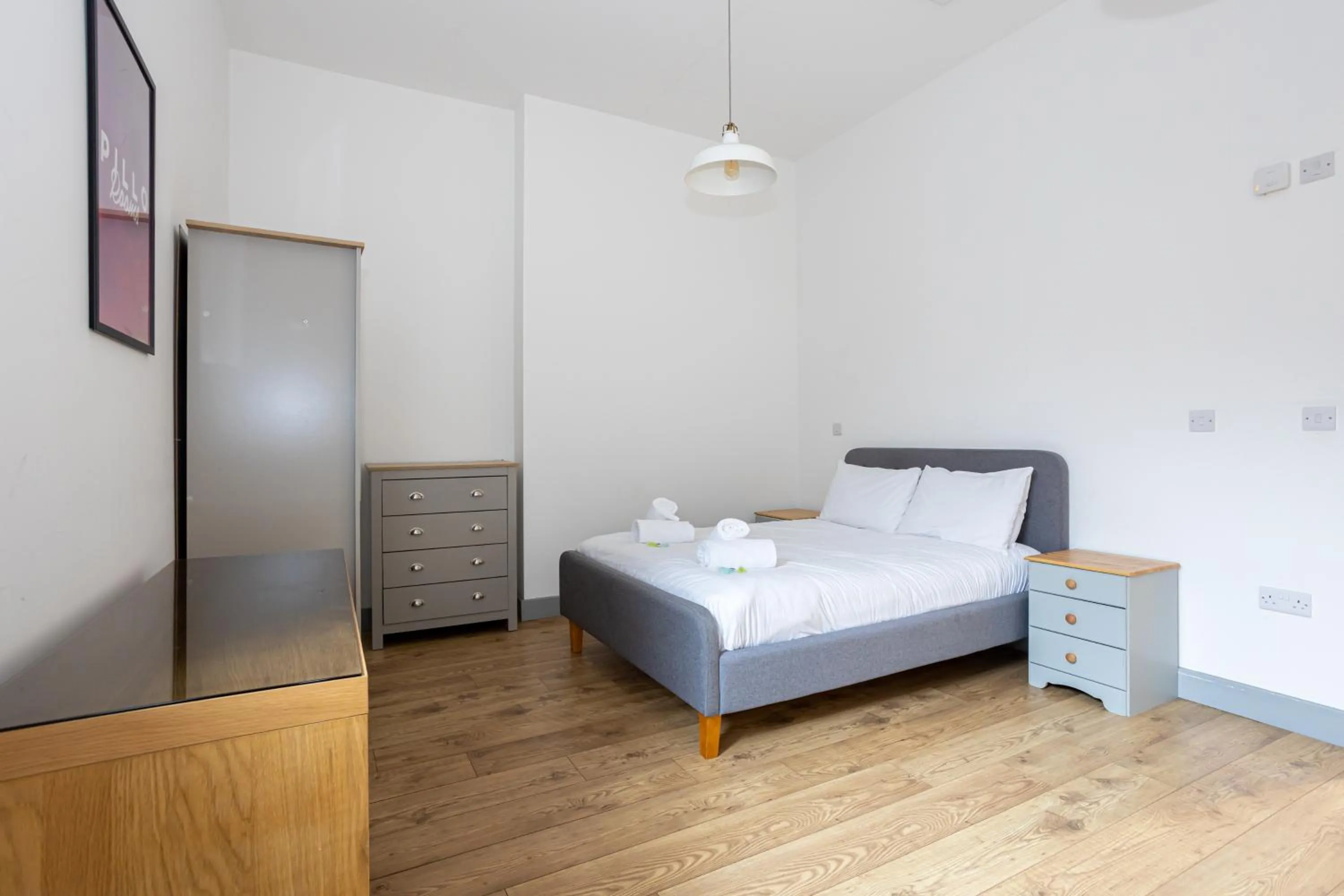 Bed in Pillo Rooms Serviced Apartments - Salford