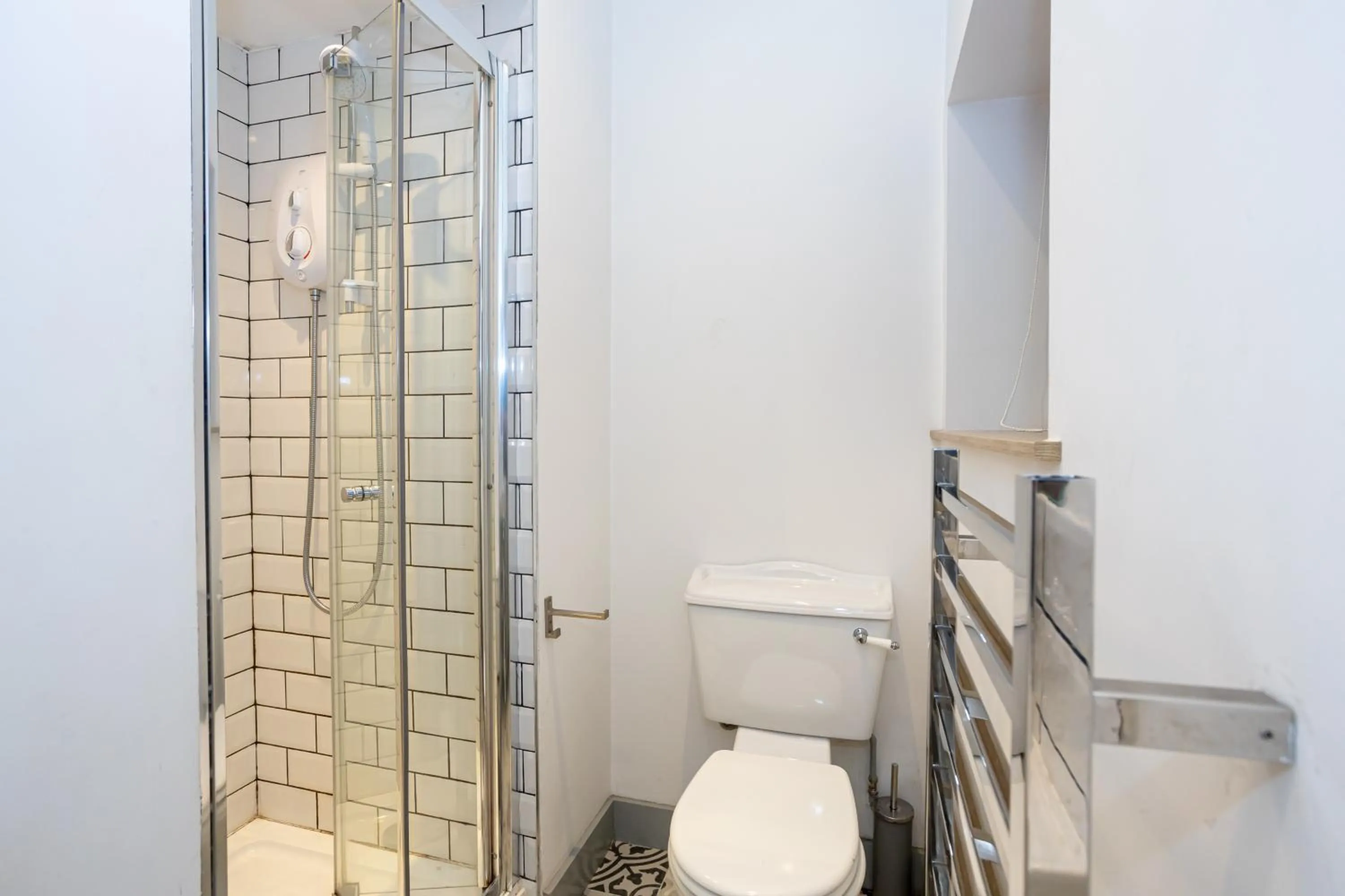 Pillo Rooms Serviced Apartments - Salford