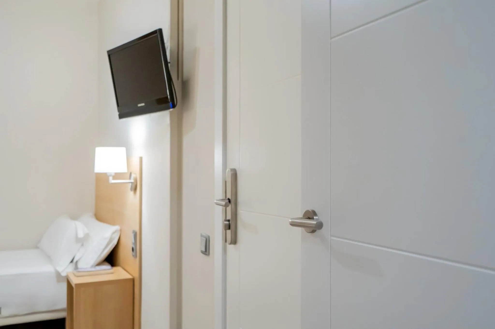 Bed in Hotel Glòries