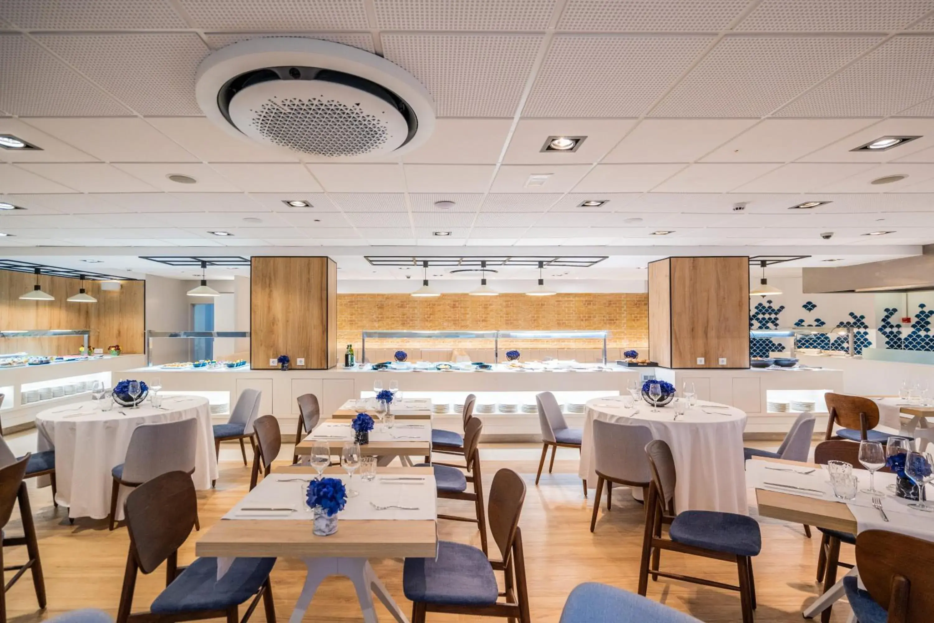Restaurant/places to eat in Neptuno Hotel & SPA 4 Sup Restaurant/places to eat in Neptuno Hotel & SPA 4 Sup