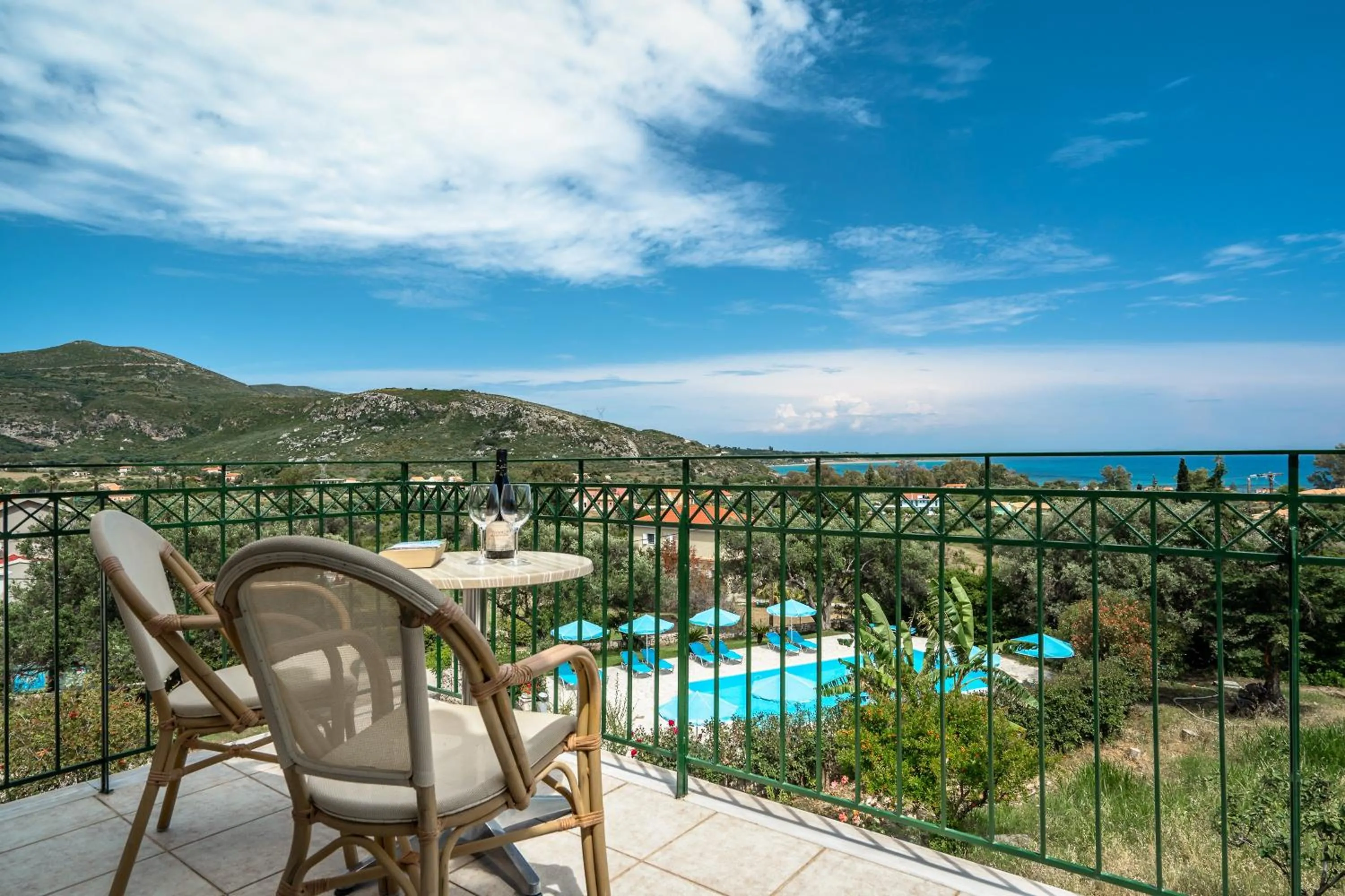 Property building in Anemona apartment 1