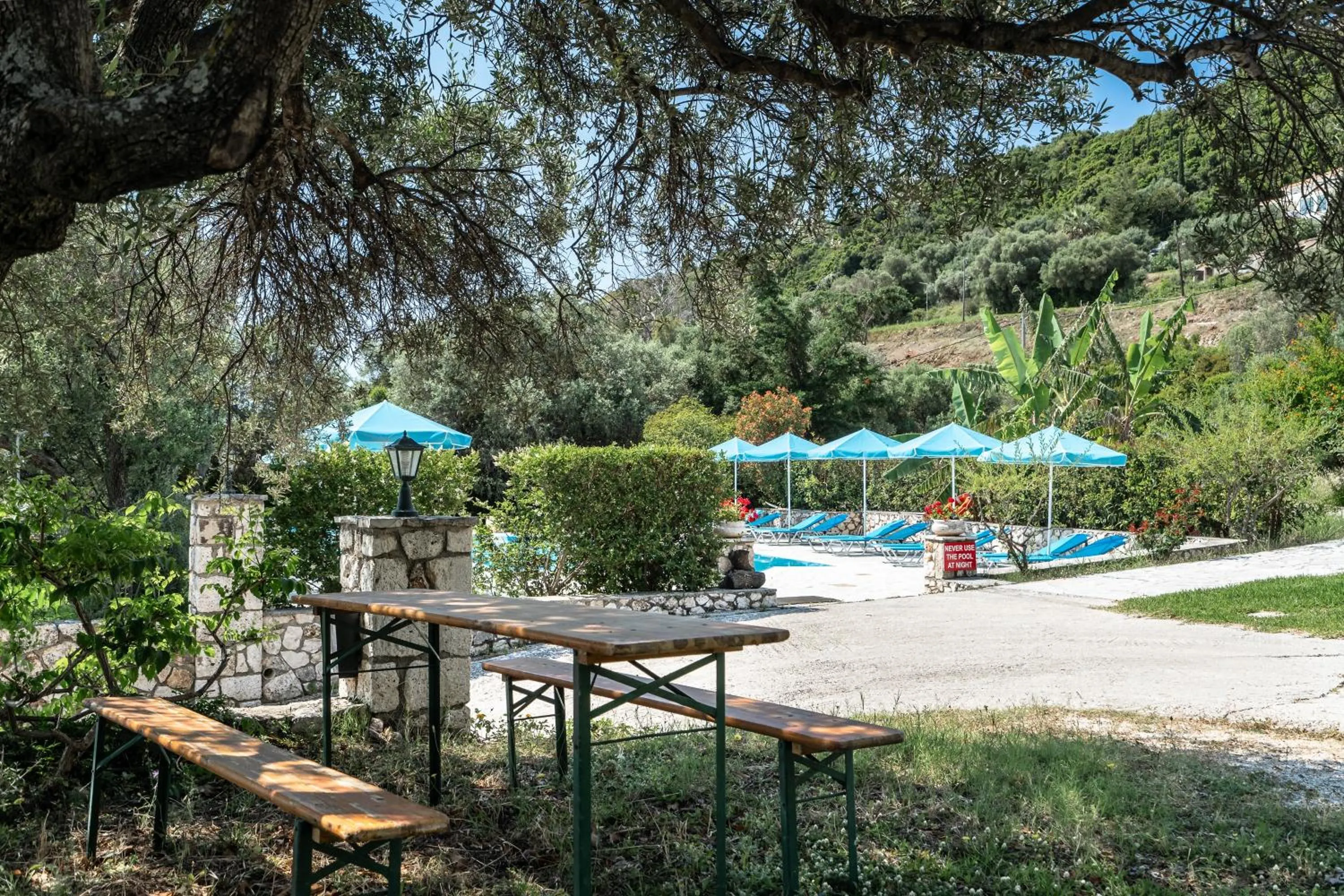 Property building in Anemona apartment 1