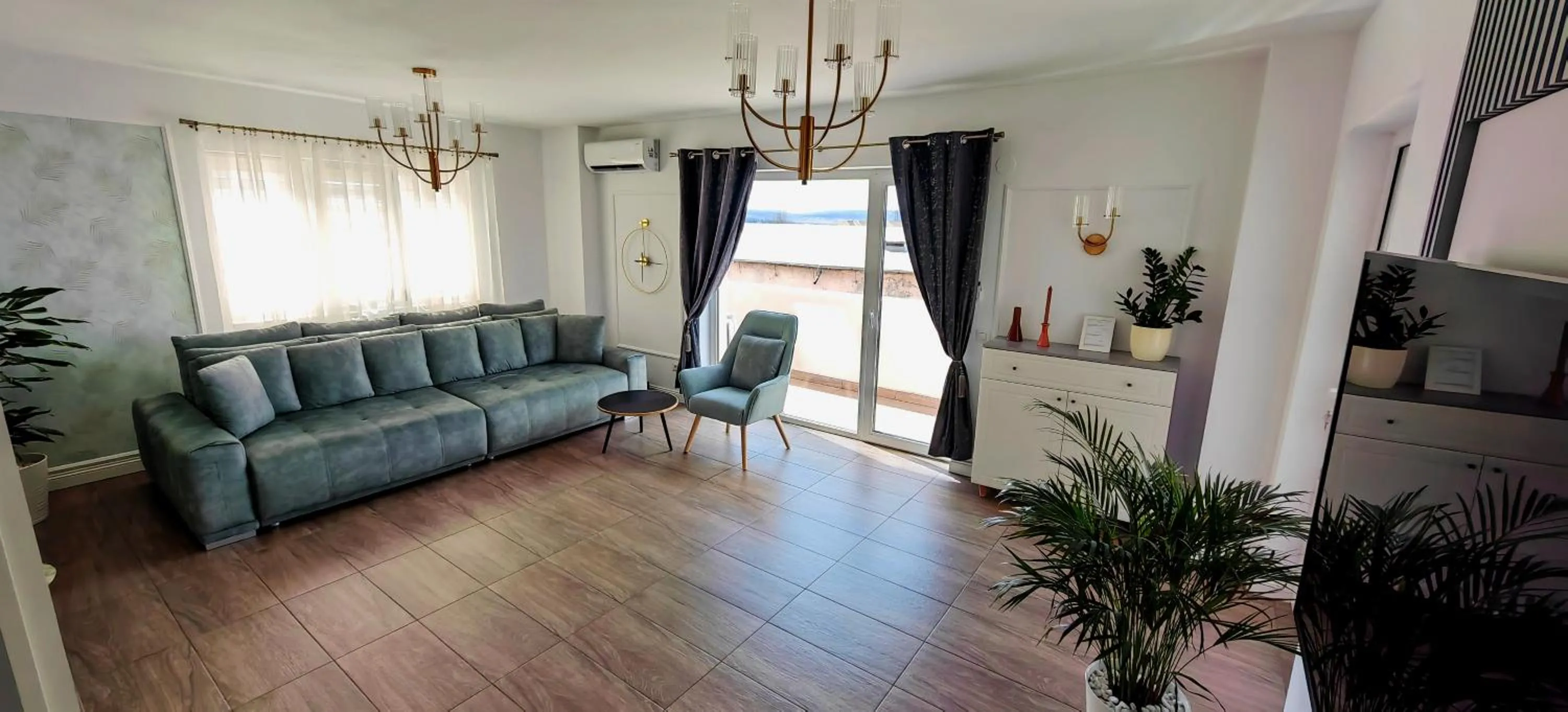 Luxury apartment Private parking self check-in51